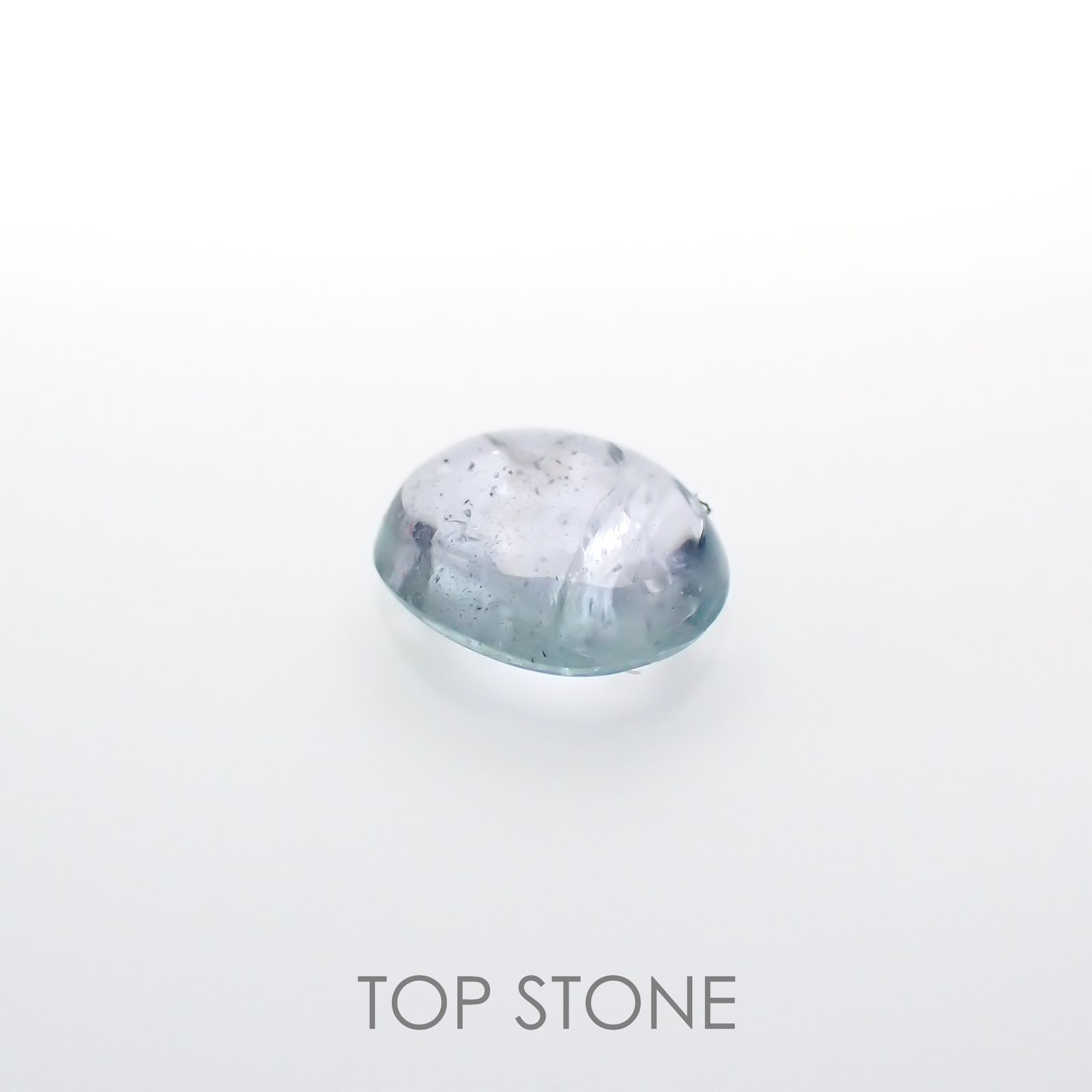 ブルーコーネルピン(宝石名コーネルピン)タンザニア産 0.21ct 識別済[220616297]4.2x3.3mm前後