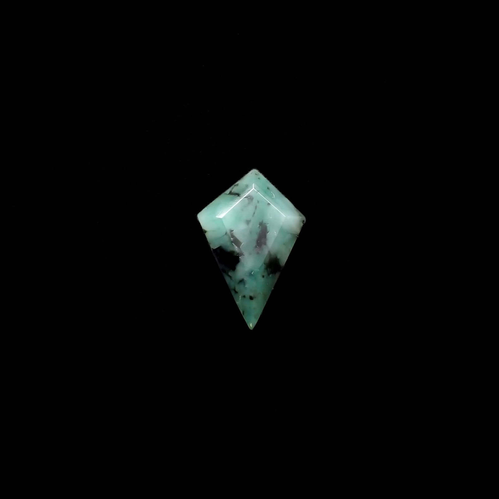 ◇カスタムカット◇エメラルド ブラジル産 2.97ct[240326479]16.3x10.9mm前後