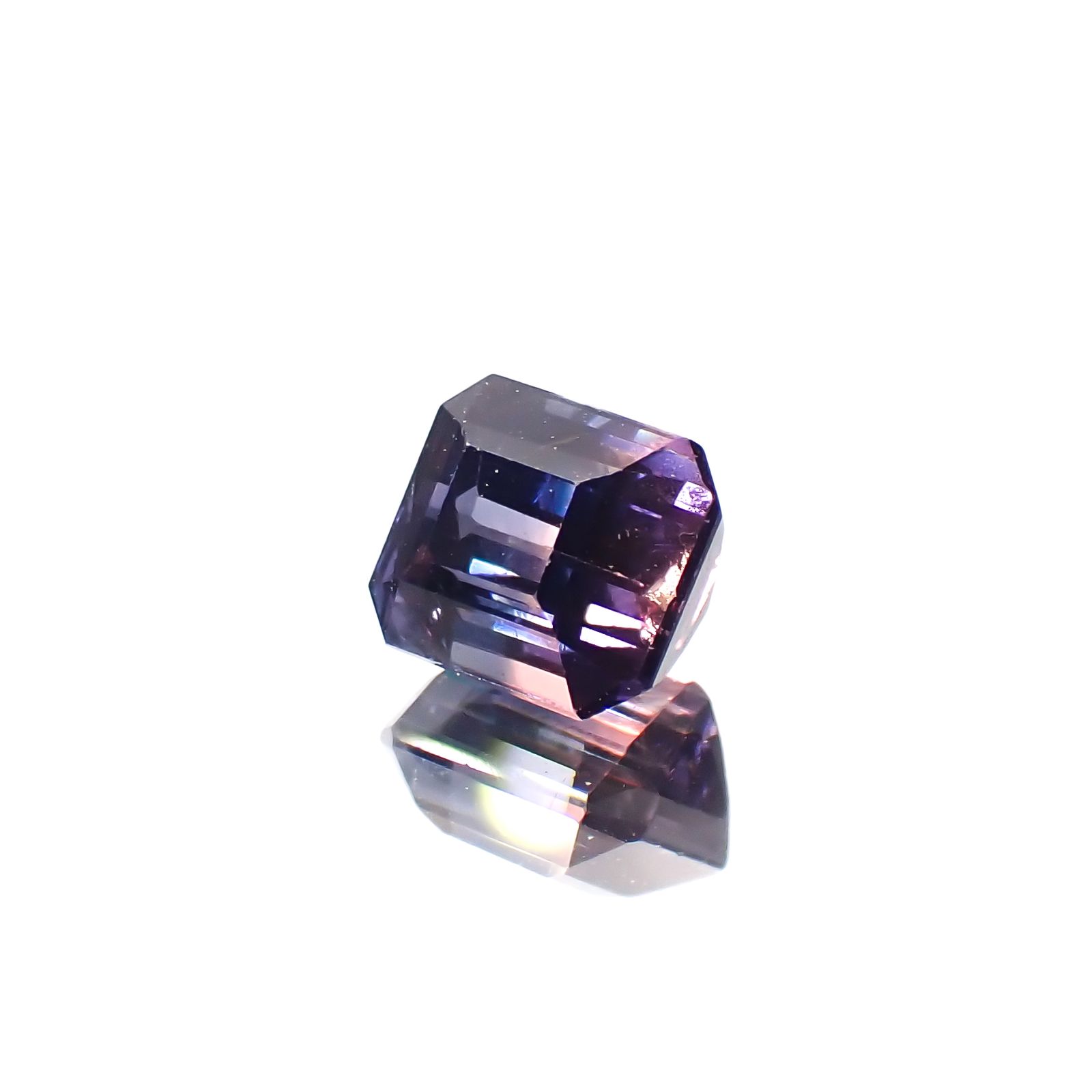 ウィンザーサファイア 非加熱 タンザニア・ウィンザー産 1.00ct[230722839]5.1x4.6mm前後