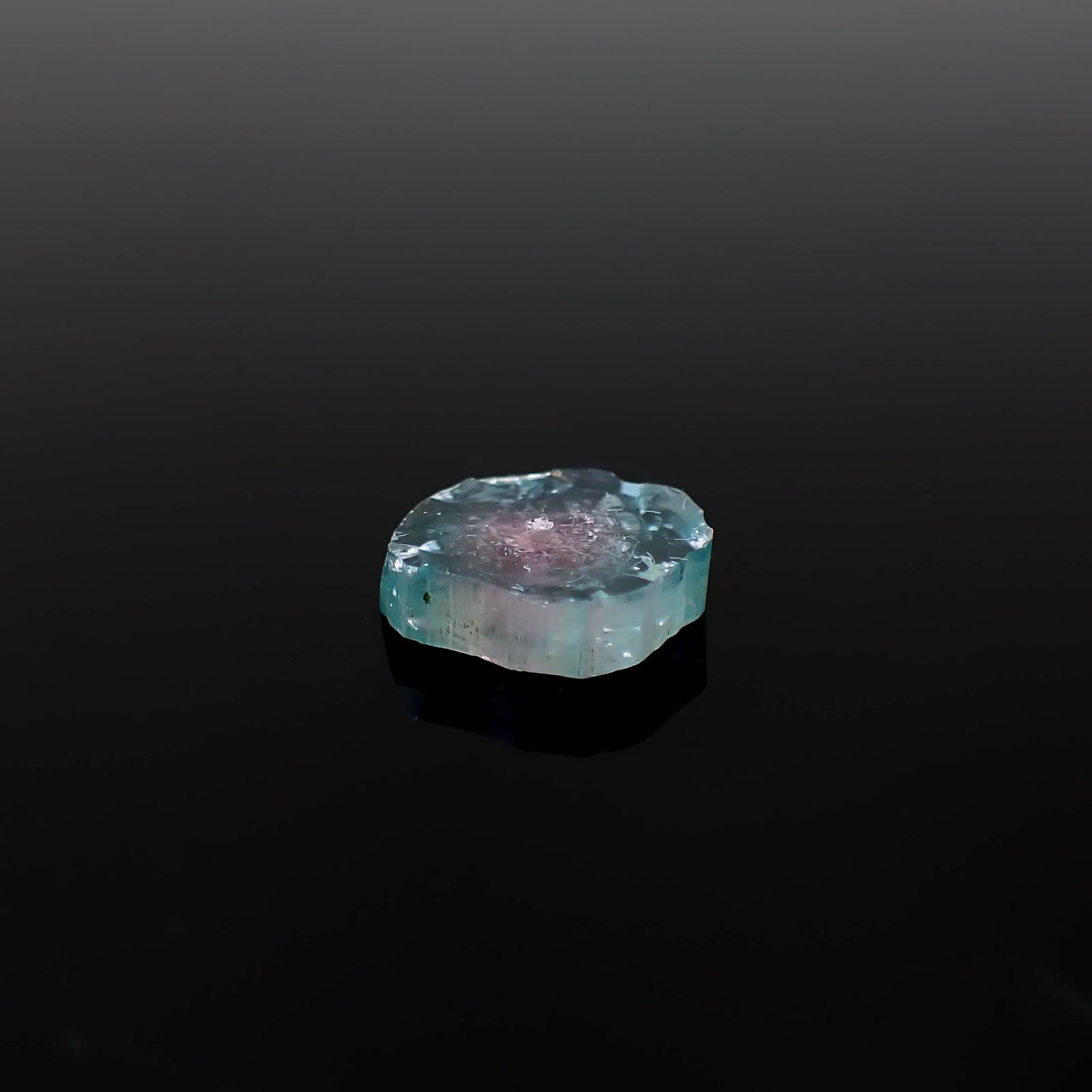 ウォーターメロントルマリン 原石スライス アフガニスタン産 3.23ct [250430214]11x9.6mm前後