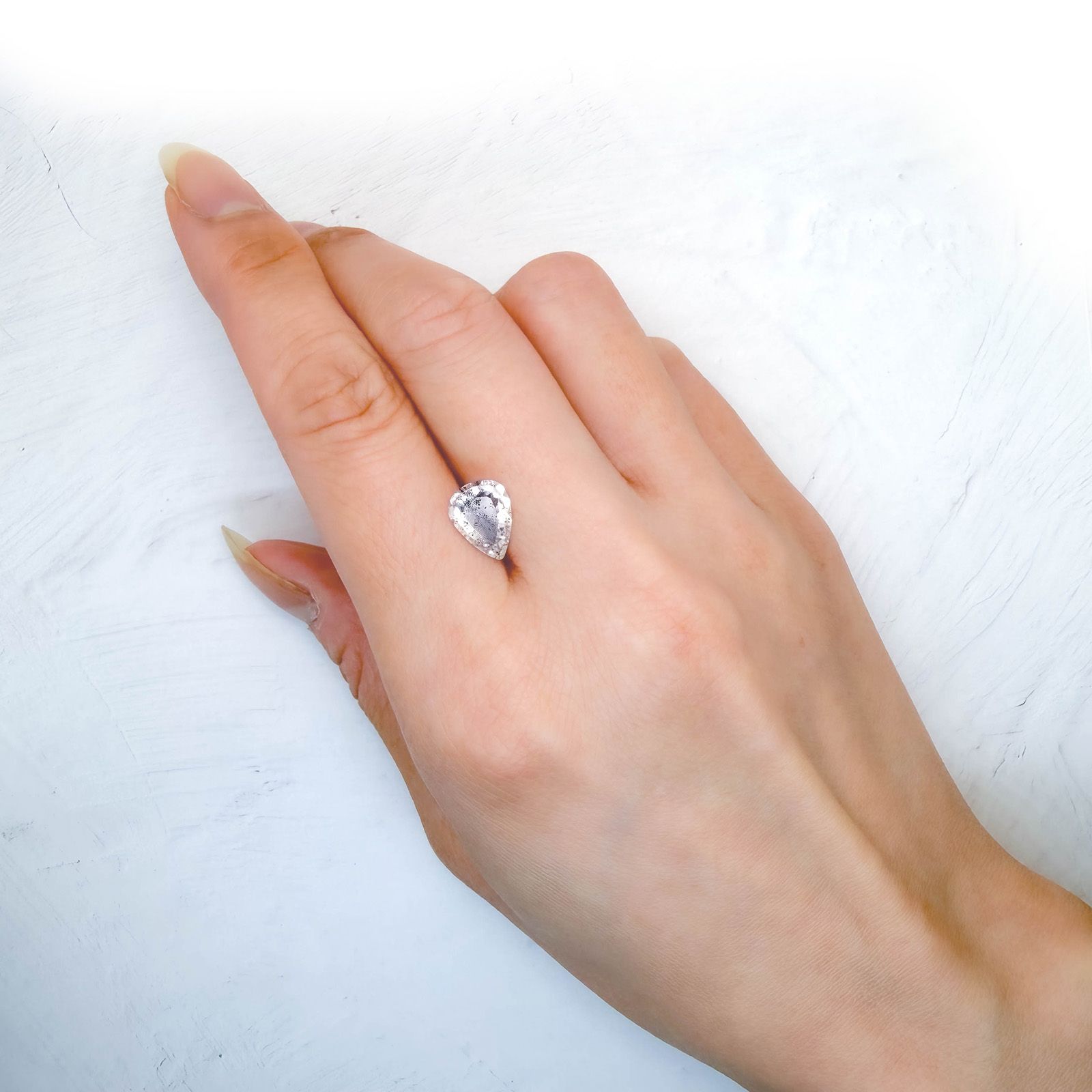 ティンカーベルクォーツ ブラジル産 1.65ct / 9.9x7.5mm前後 [260932862]