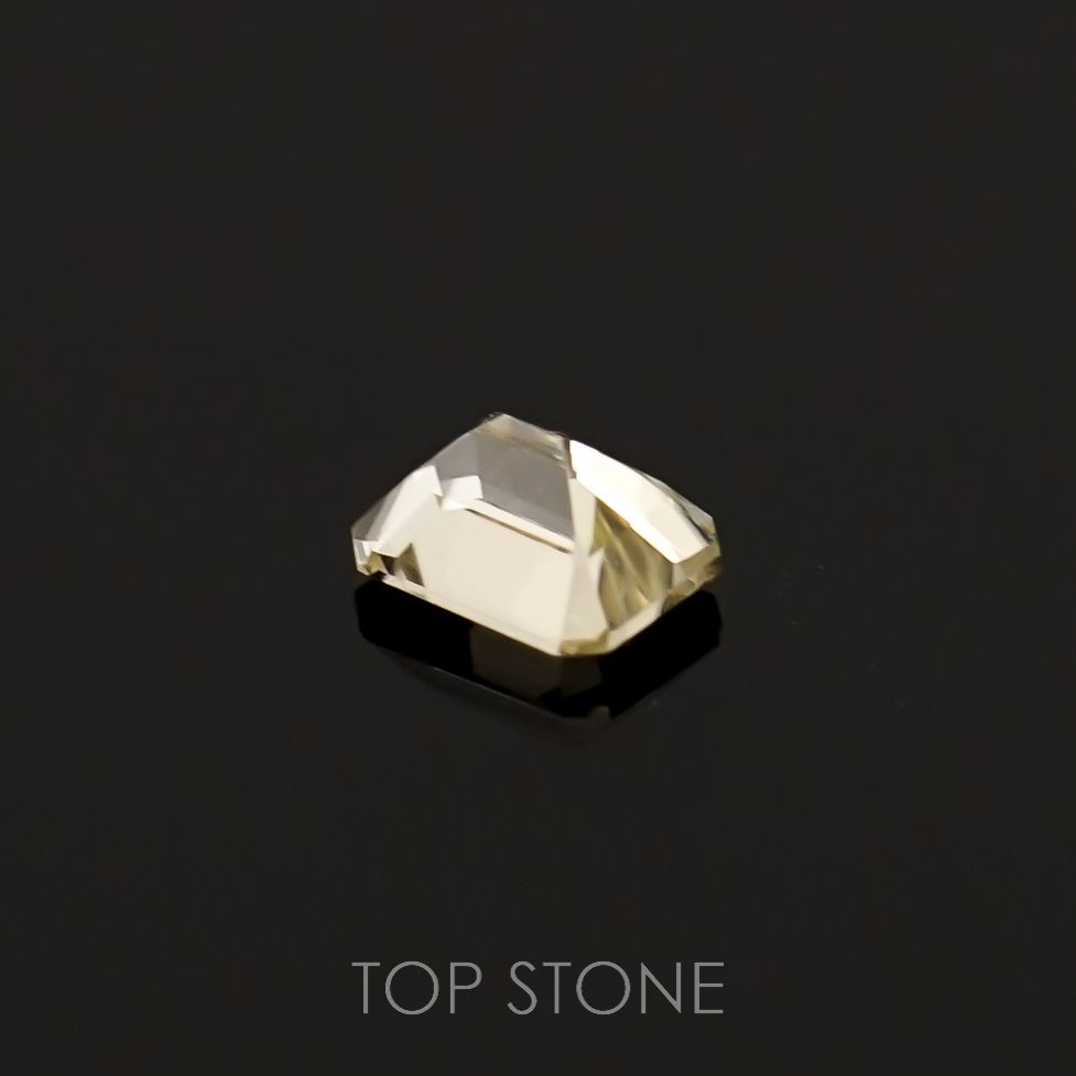 シンハライト スリランカ産 0.51ct[230119779]5x4mm前後
