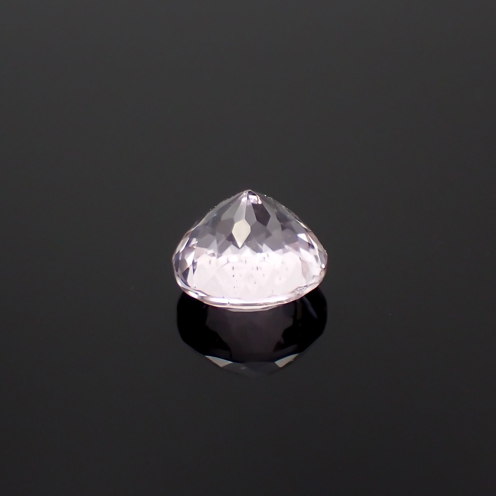 クンツァイト アフガニスタン産 2.59ct [251124352]8.1x8mm前後