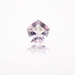 <ランダムセレクト1個販売> ◇ペンタゴンカット◇ピンクアメジストSA(宝石名アメシスト/ライト・カラー) ブラジル産 0.21ct前後 識別済[20128154]4×4mm前後