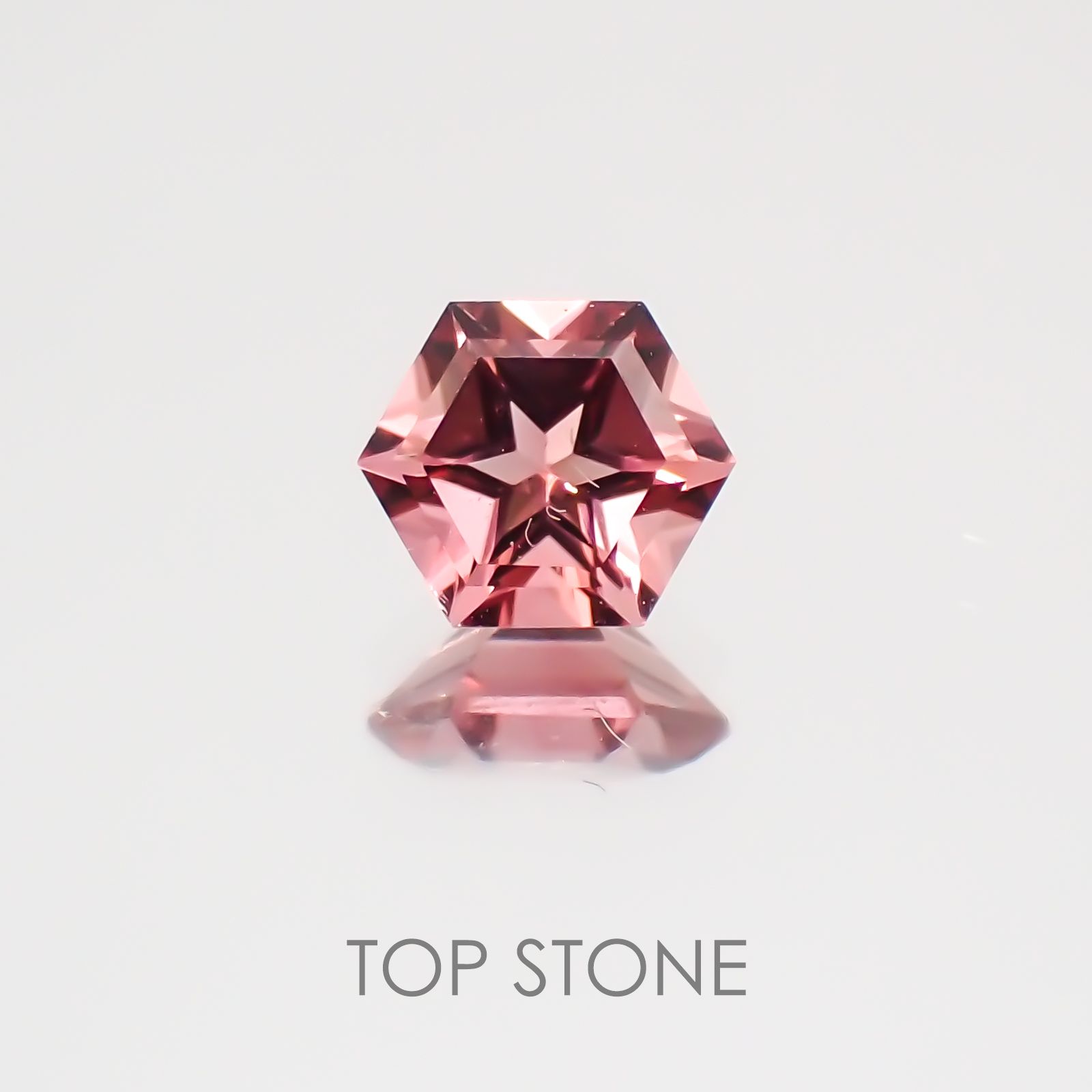 ◇ヘキサゴンカット◇ピンクトルマリンSA(宝石名トルマリン) ブラジル/アフリカ産 0.26ct 識別済[21019555]4.1×4.1mm前後