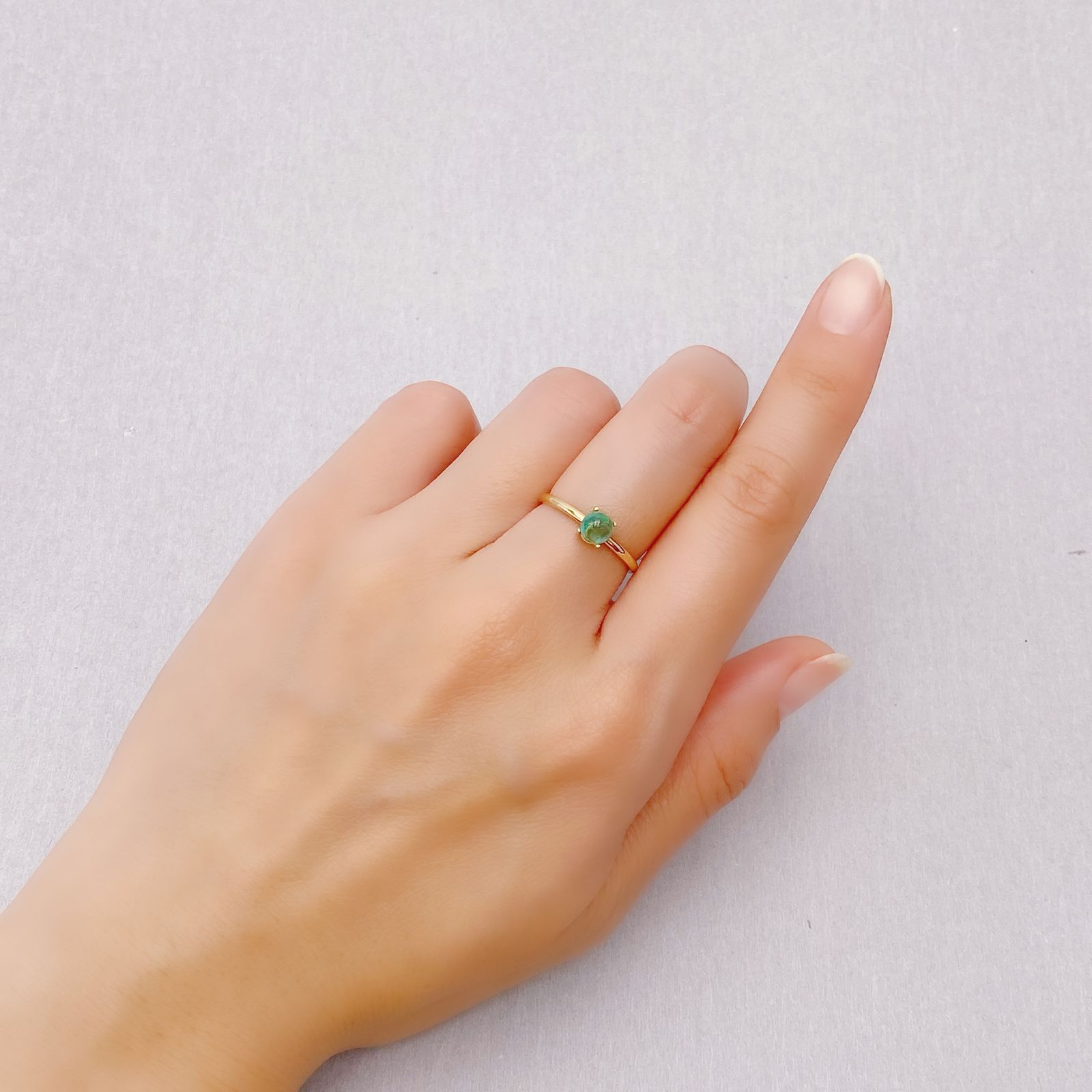 エメラルドキャッツアイ コロンビア産 0.55ct [241229548]4.8x4.5mm前後