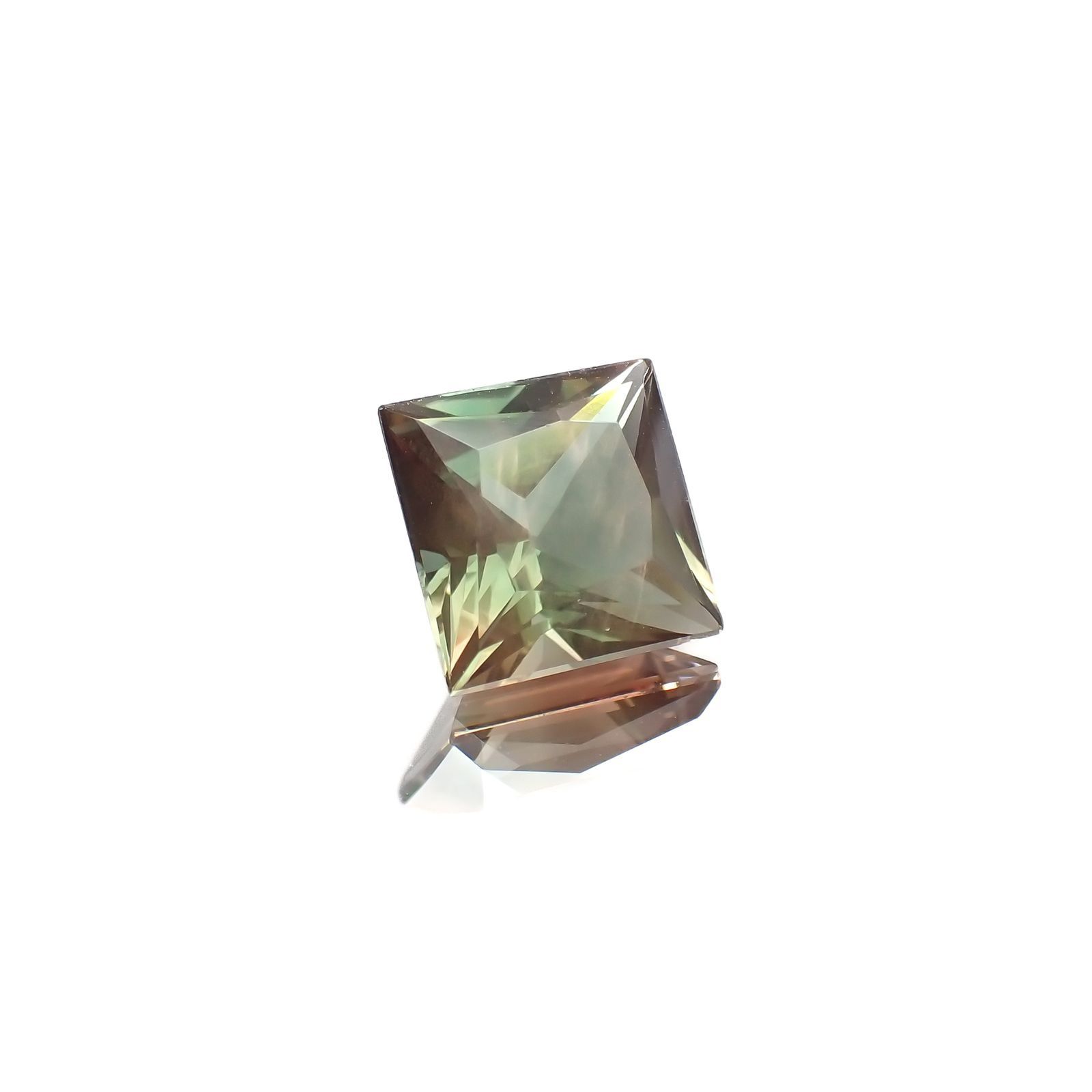 ◇プリンセスカット◇バイカラーオレゴンサンストーン アメリカ・オレゴン州産 2.76ct / 8.5x8.4mm前後 [221018706]