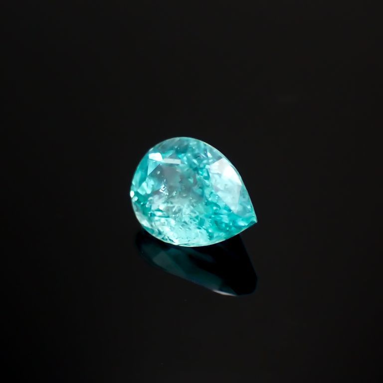 パライバトルマリン(宝石名トルマリン/別名パライバ・トルマリン)ブラジル・キントス鉱山産 0.246ct ソ付(宝貴協)[221018737]4.6x3.4mm前後
