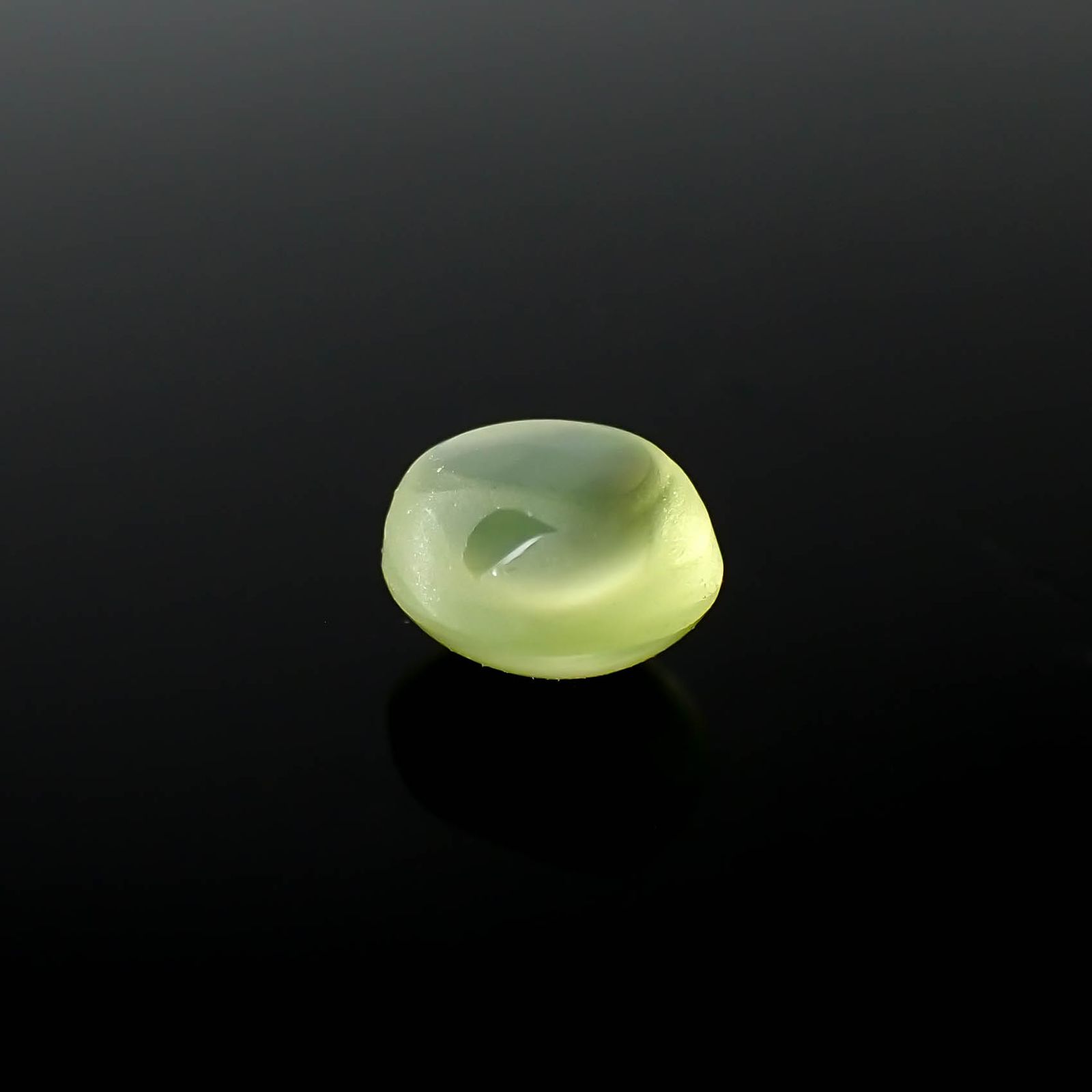 クリソベリルキャッツアイ(宝石名クリソベリル・キャッツアイ)スリランカ産 1.18ct 識別済[231225018]5.9x5.1mm前後
