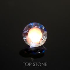 レインボームーンストーン(宝石名ラブラドライト)マダガスカル産 0.23ct 識別済[211113729]4x3.9mm前後