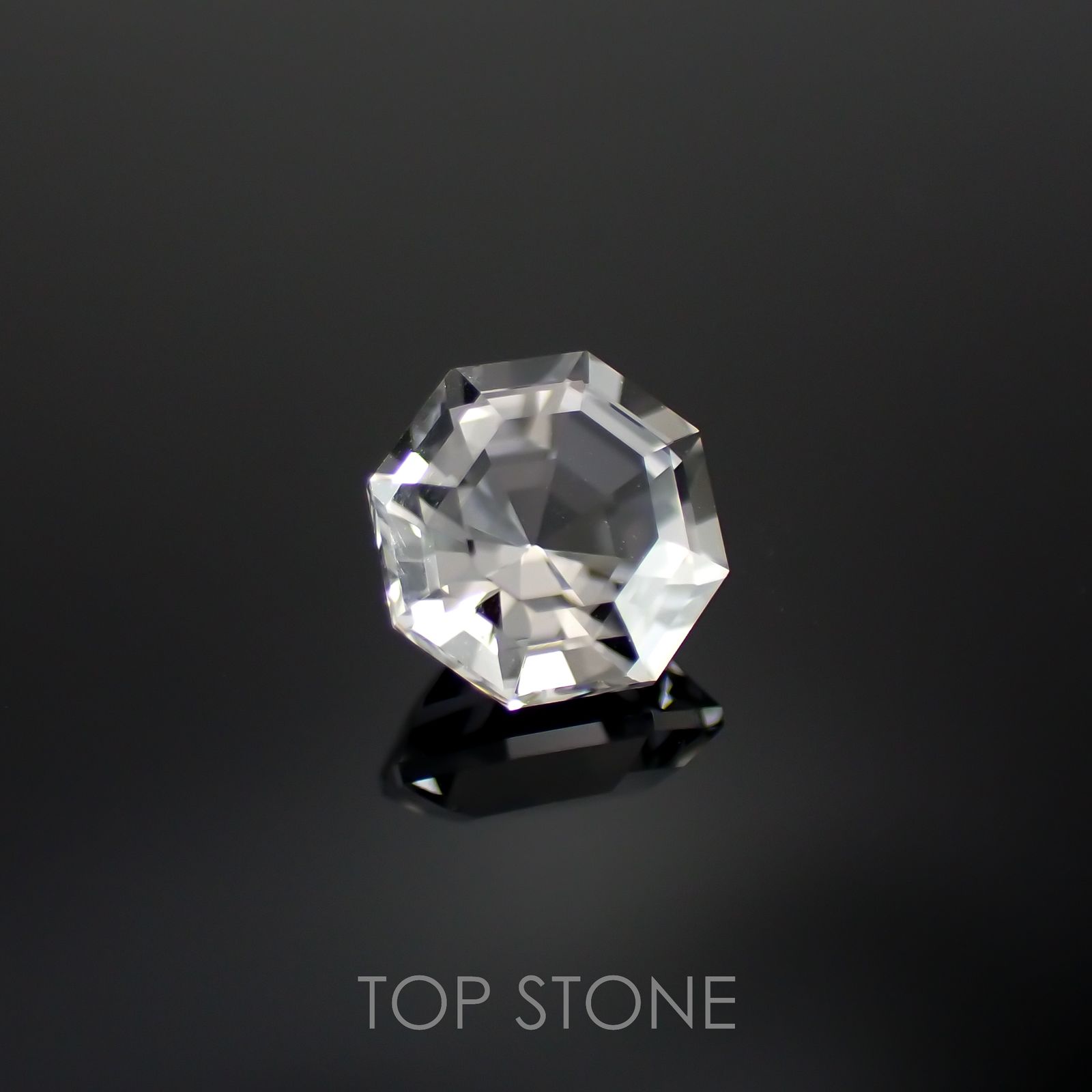 ◇オクタゴンカット◇レムリアンシードクリスタル(保証シール付き) ブラジル産 0.80ct[221018291]5.9x5.8mm前後