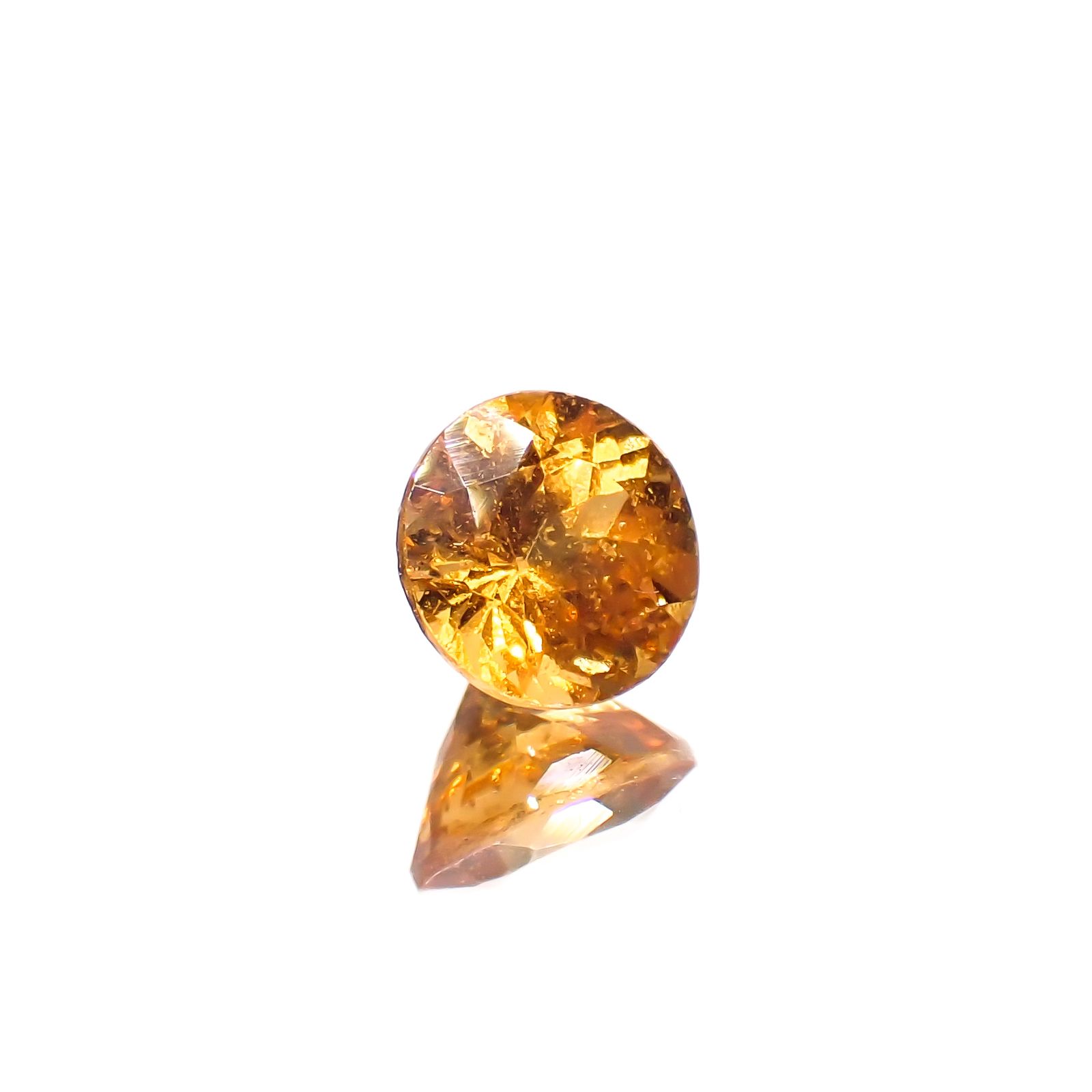 スペサルティンガーネット ナイジェリア産 0.70ct[230923384]5x5mm前後