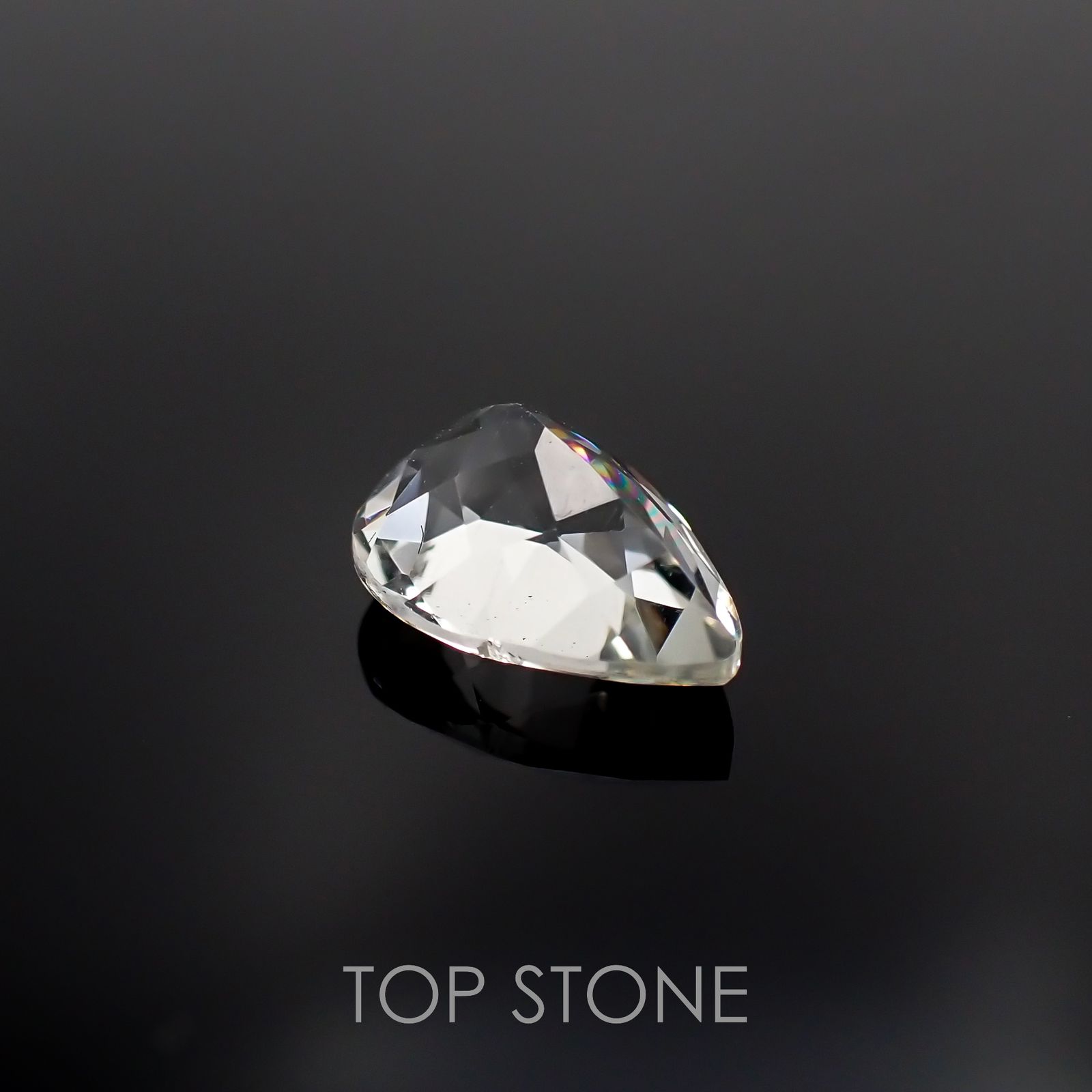 オリゴクレース(宝石名オリゴクレース)ブラジル産 1.52ct 識別済[221219448]9.5x6.8mm前後