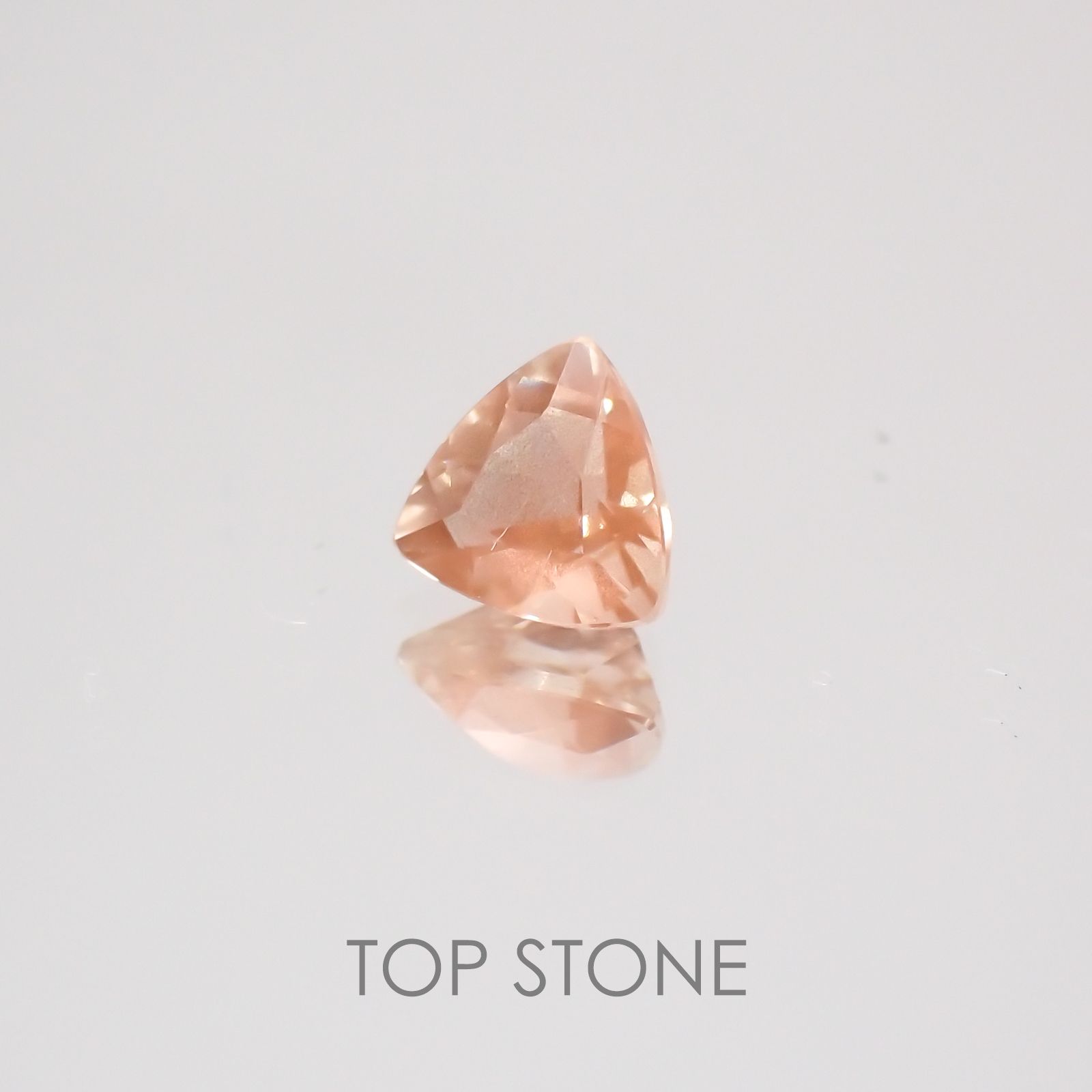 オレゴンサンストーン アメリカ産 ルース 0.4ct[20128879]5×5mm前後