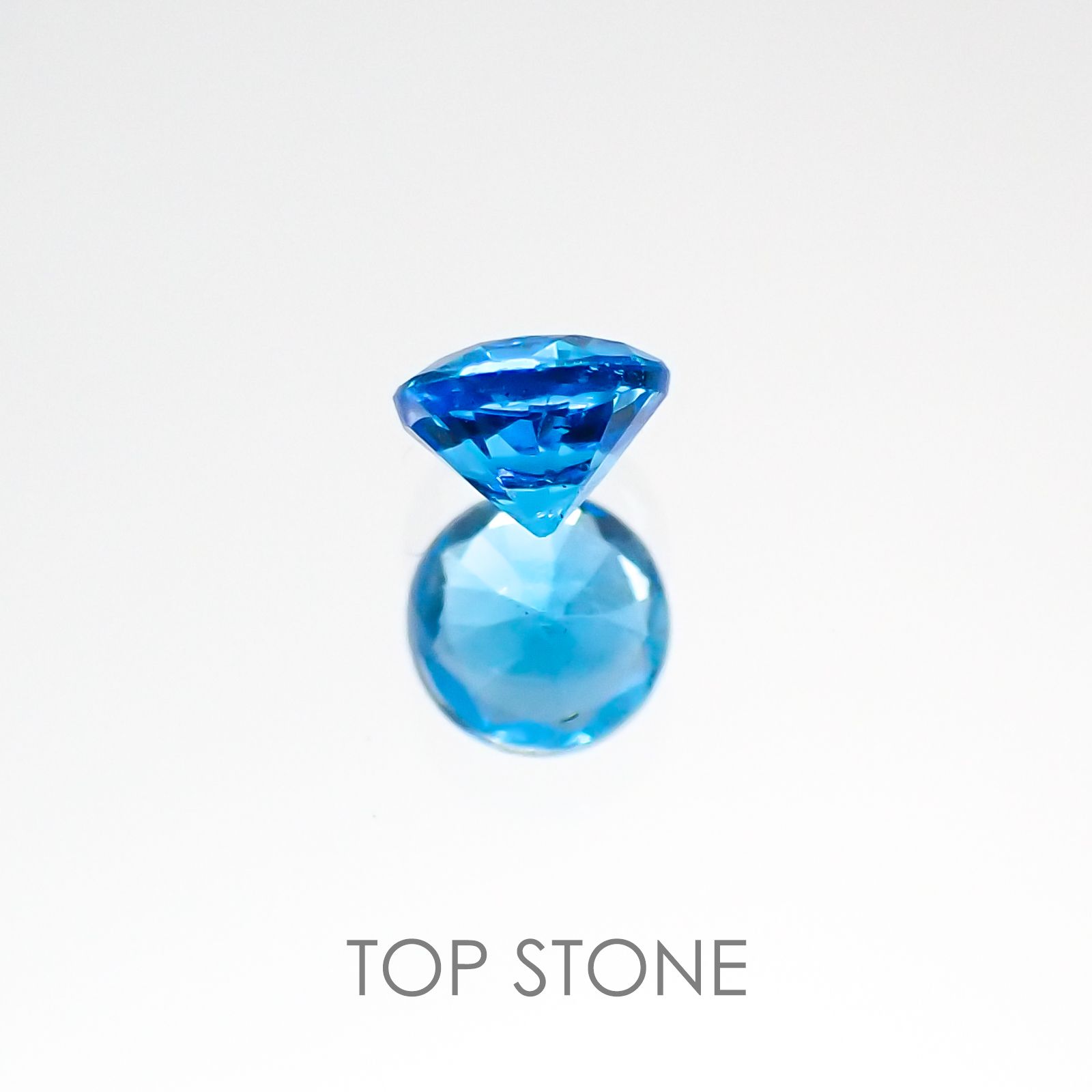 ネオンブルーアパタイト ブラジル産 ルース 0.14ct[20117500]3.1×3.1mm前後