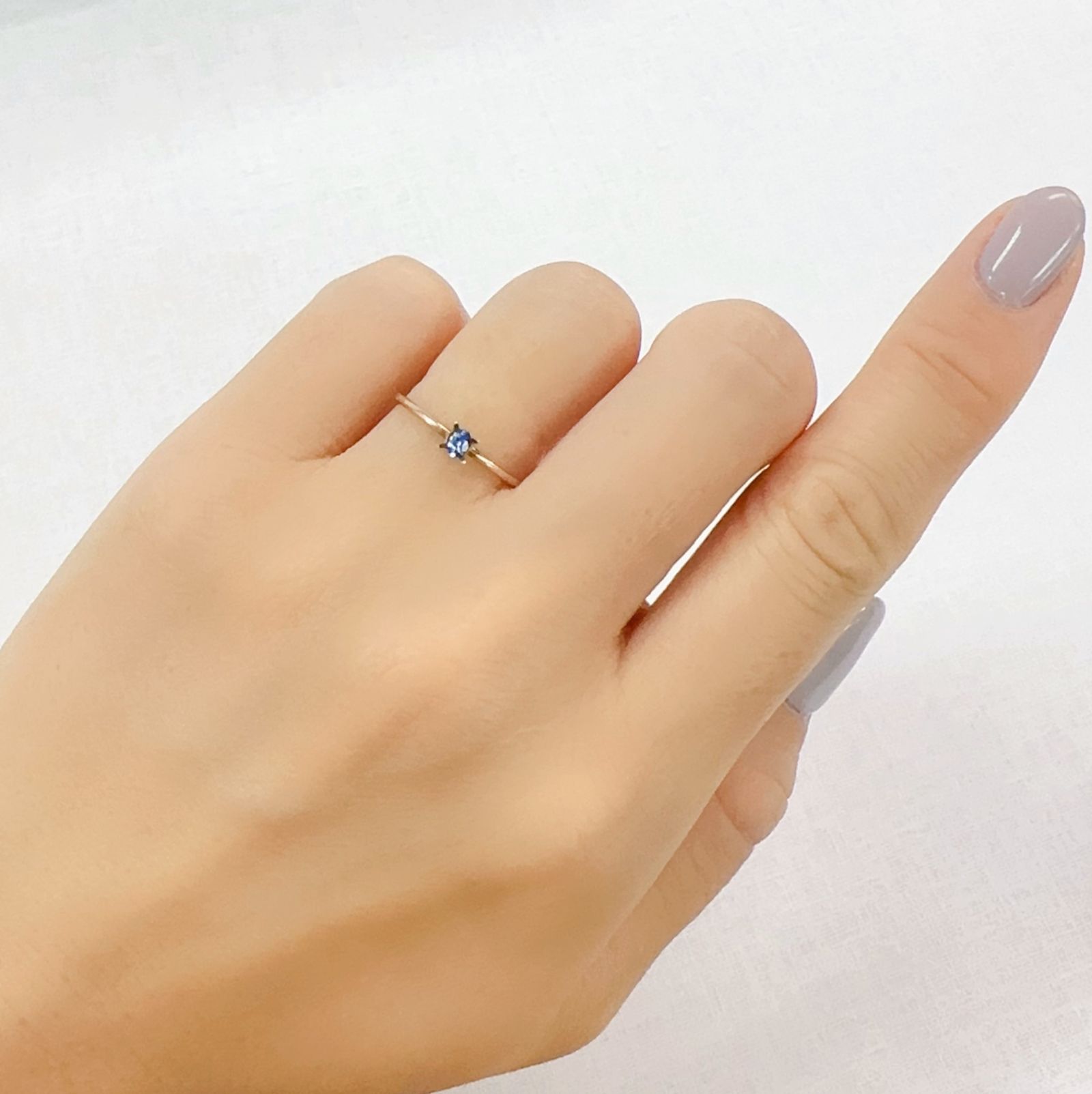 ベニトアイト アメリカ・カリフォルニア州産 0.065ct[230823202]3.1x2mm前後