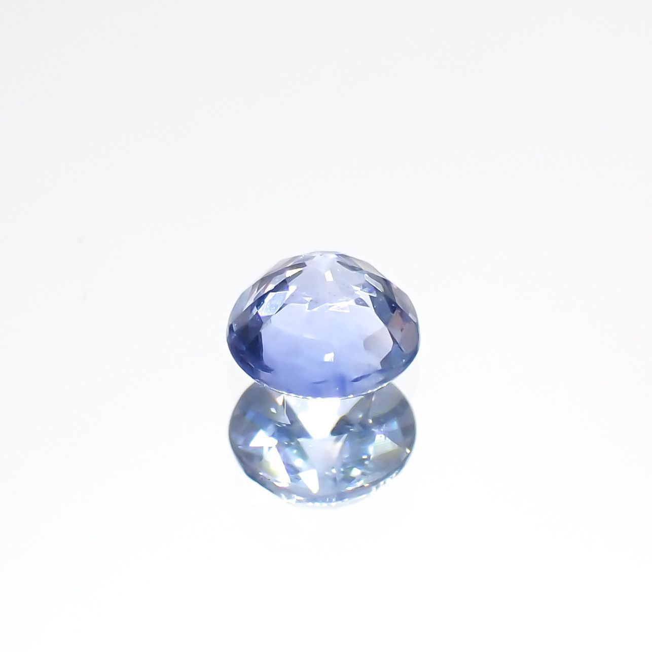 アイスブルーサファイア(宝石名サファイア)スリランカ/マダガスカル産 0.43ct 識別済[220515963]4.4x4.4mm前後