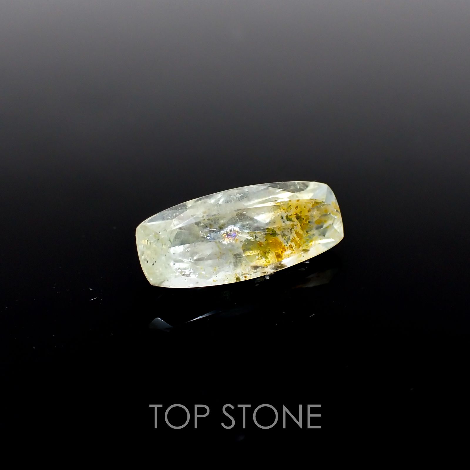 オーロラアクアマリン ブラジル産 ルース 2.99ct[210310185]14.8×6.3mm前後