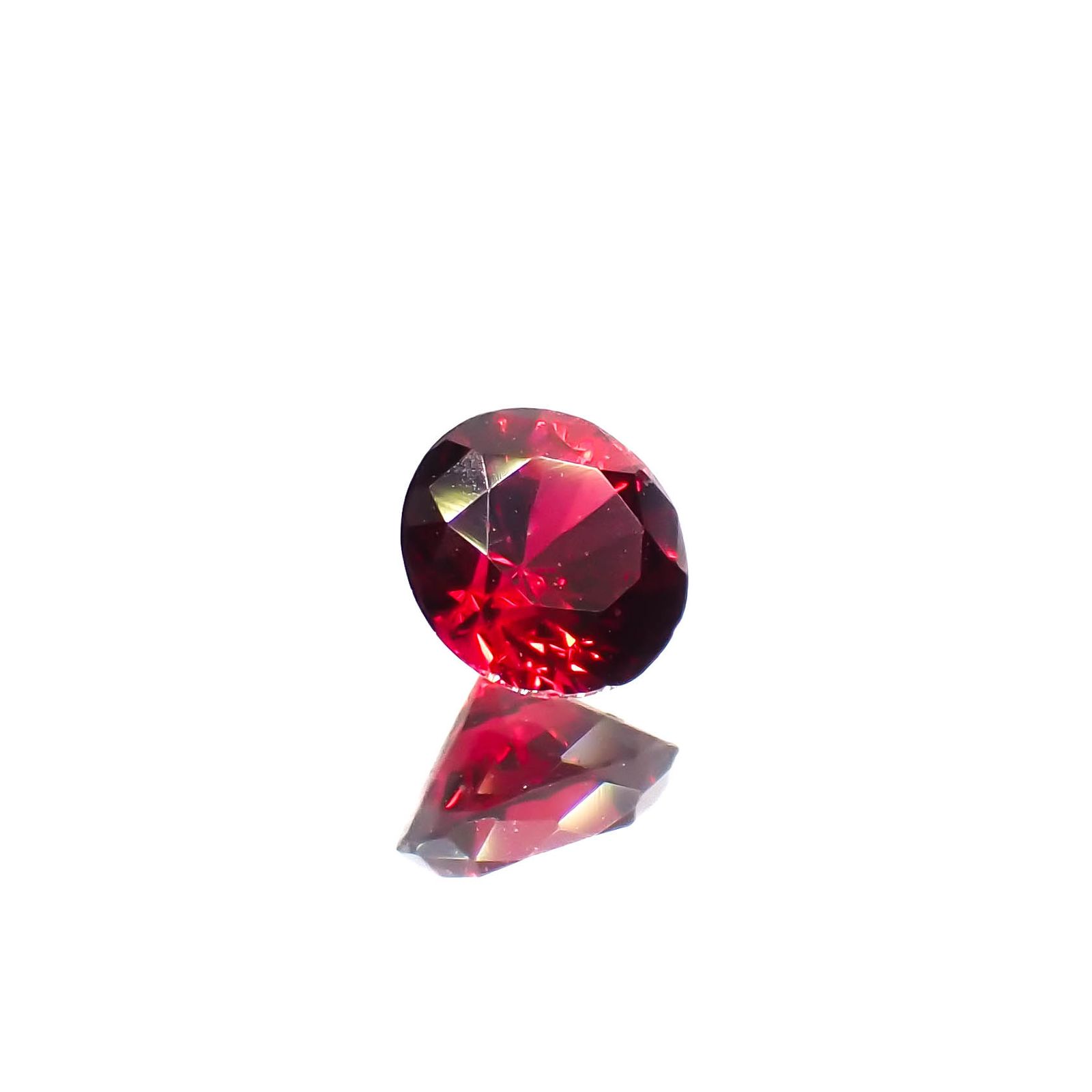 レッドスピネル ビルマ産 0.21ct[230722609]3.6x3.6mm前後