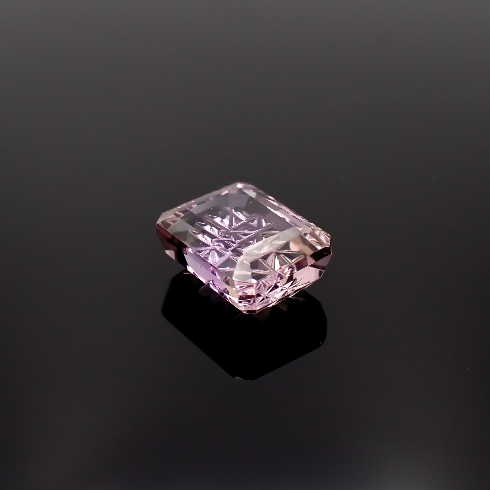 ◇甲州貴石切子Plus Three◇アメトリン カード付き ブラジル産 4.38ct[231225074]10.5x8.2mm前後