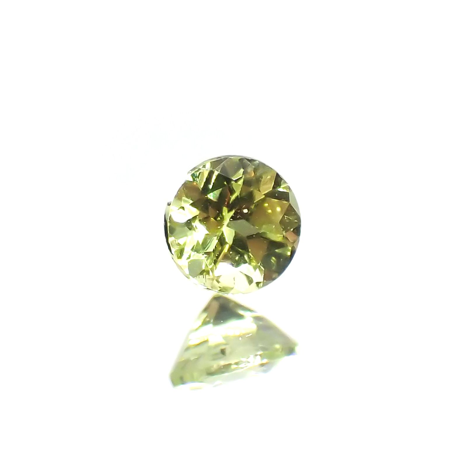 パロットクリソベリル(宝石名クリソベリル)インド産 0.12ct 識別済[220114520]2.7x2.7mm前後