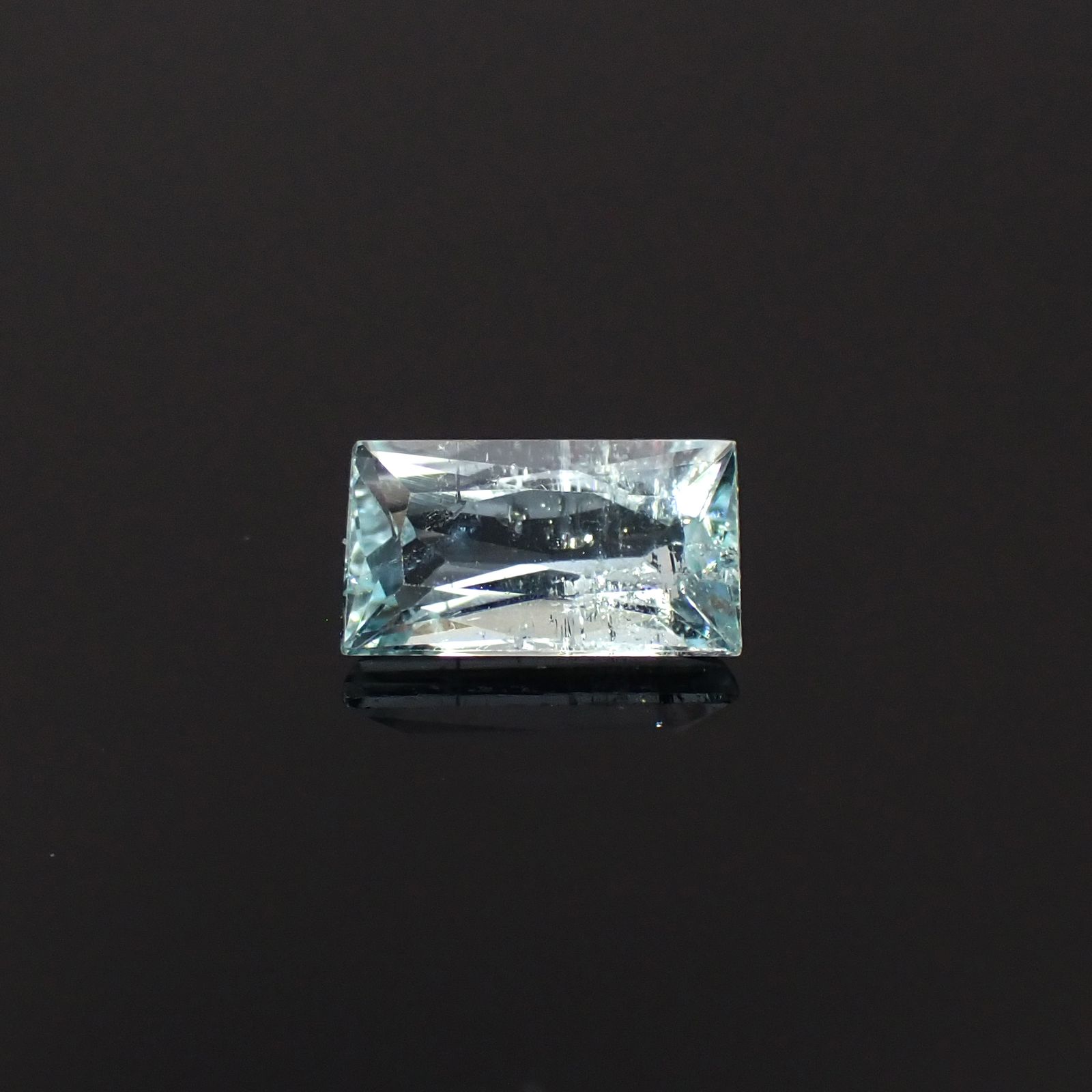パライバトルマリン(宝石名トルマリン/別名パライバ・トルマリン)モザンビーク産 0.44ct 識別済[230522236]6.2x3.4mm前後