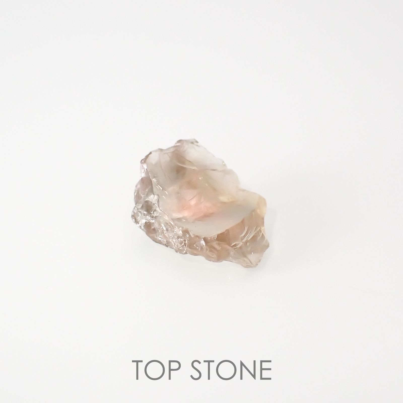 オレゴンサンストーン原石 アメリカ・オレゴン州産 3.05ct[230220414]13.4x9.3mm前後