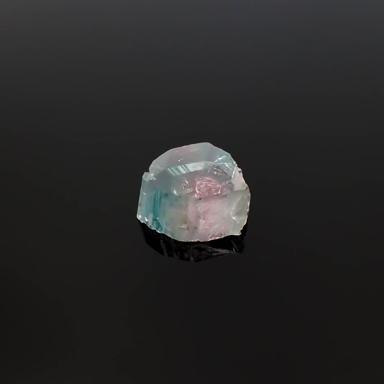 ウォーターメロントルマリン 原石スライス アフガニスタン産 1.65ct [250430215]7.6x7.1mm前後