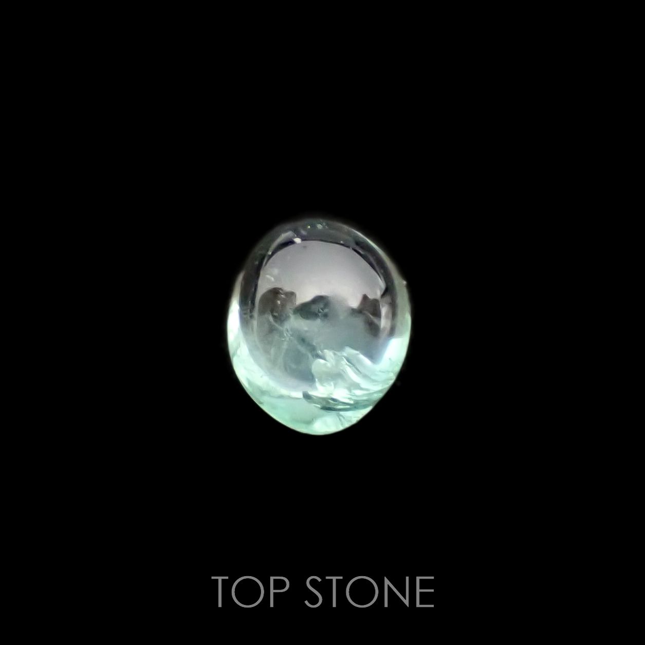 ブルーコーネルピン(宝石名コーネルピン)タンザニア産 0.31ct 識別済[220817347]4.5x3.7mm前後