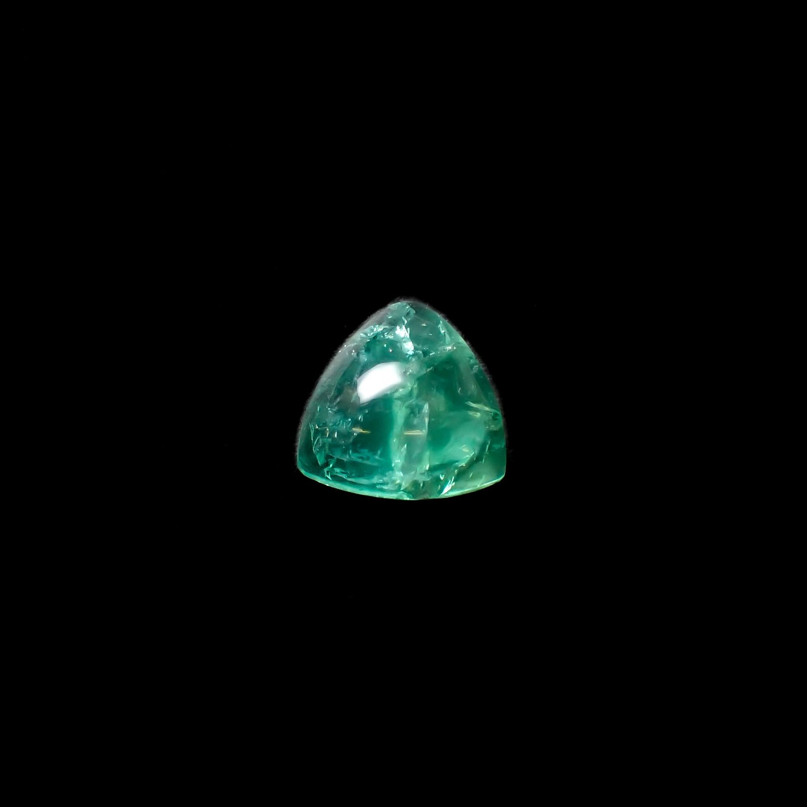 フローライト フルオレッセンス イギリス・ロジャリー鉱山産 4.63ct[240527714]10x9.9mm前後