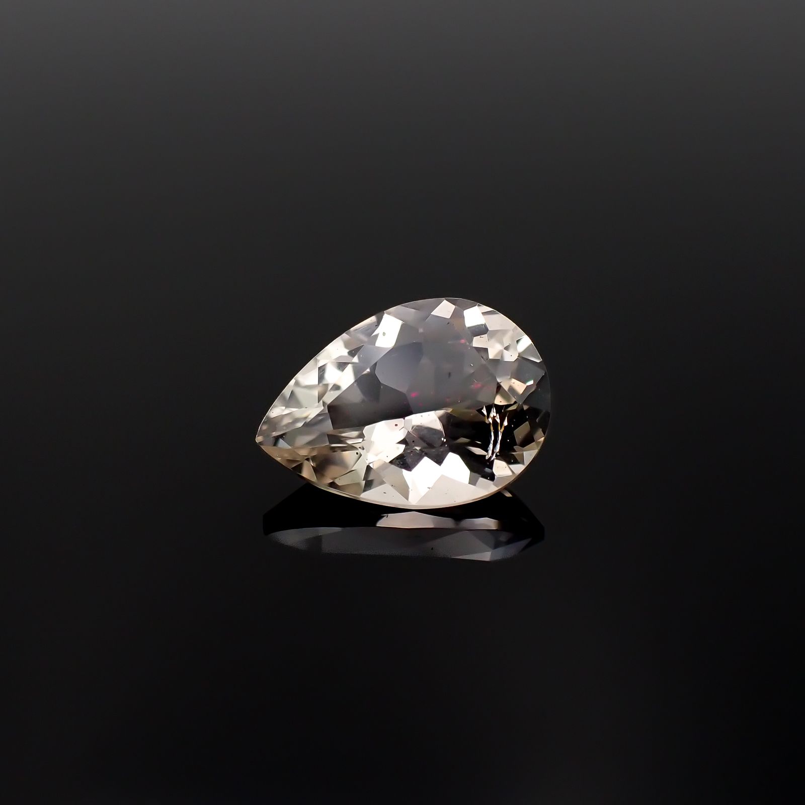 ティンカーベルクォーツ ブラジル産 2.60ct[230923482]11.8x8.5mm前後