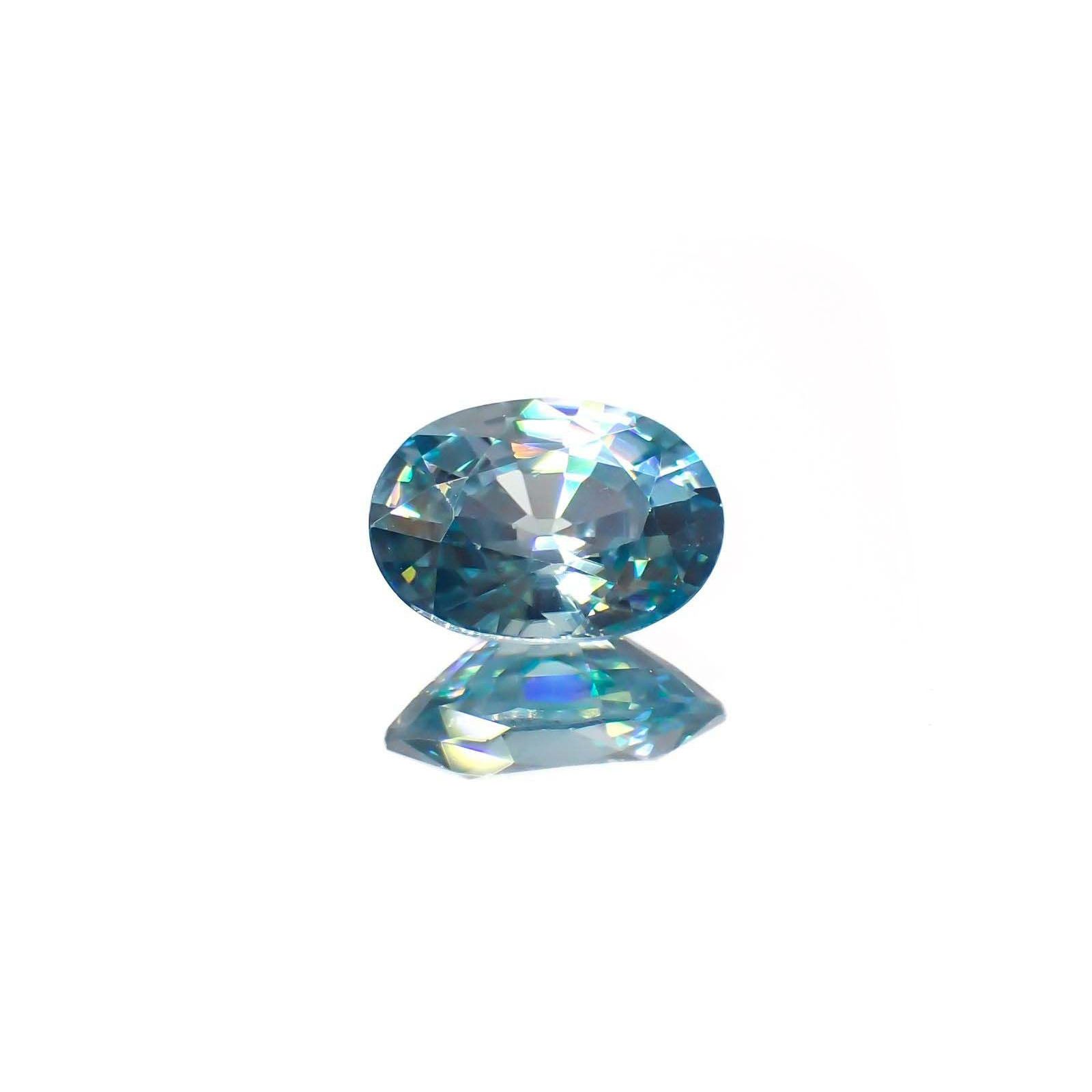 ブルージルコン カンボジア産 1.74ct / 8x5.9mm前後 [221018655]