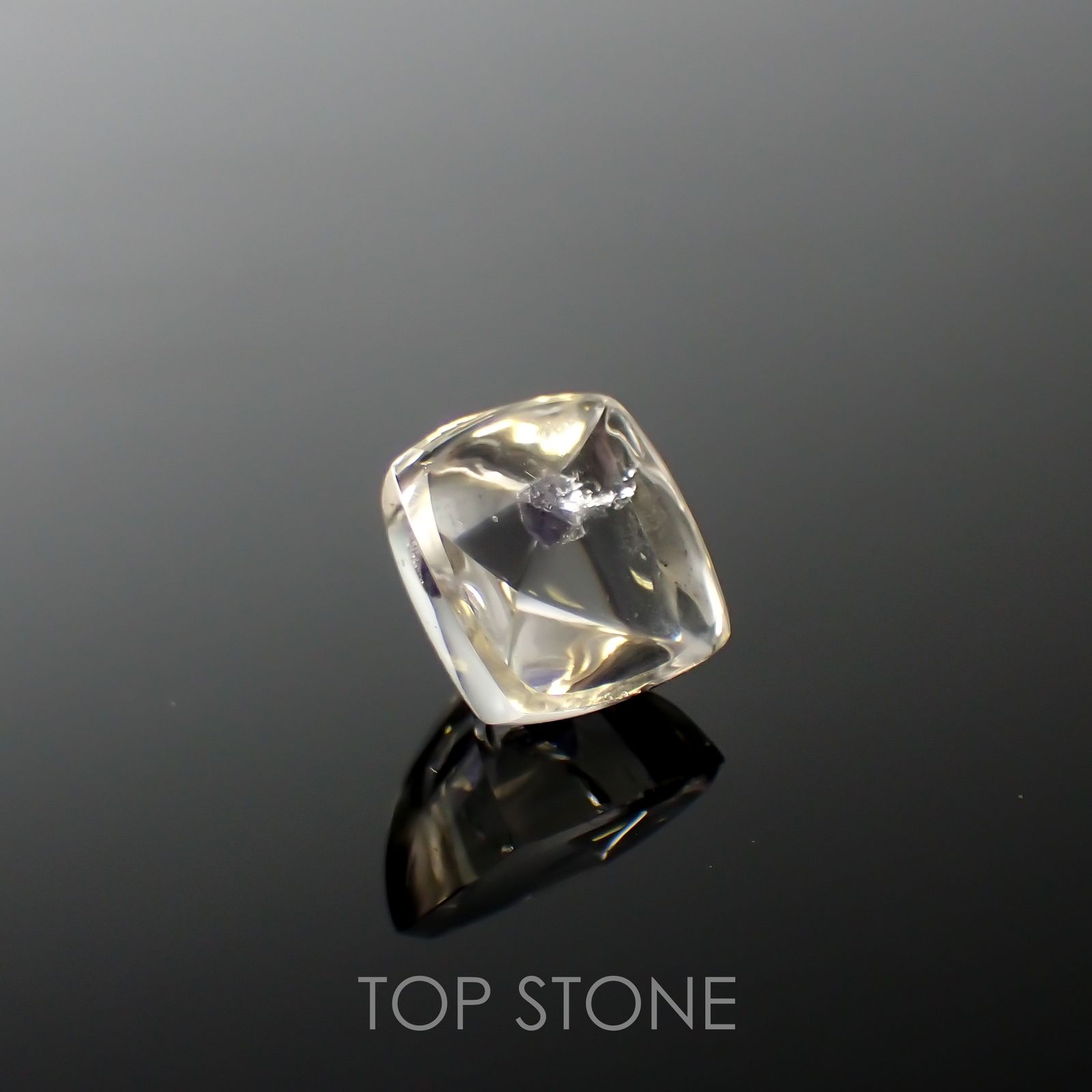 フローライトインクォーツ マダガスカル産 9.08ct[220114338]12.3x12.2mm前後