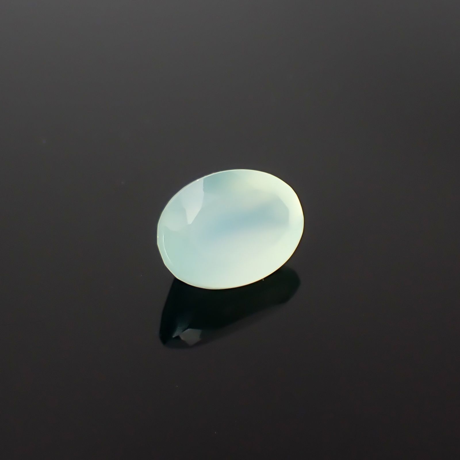 アクアプレーズ 南アフリカ産 6.05ct / 14x10.1mm前後 [260432011]