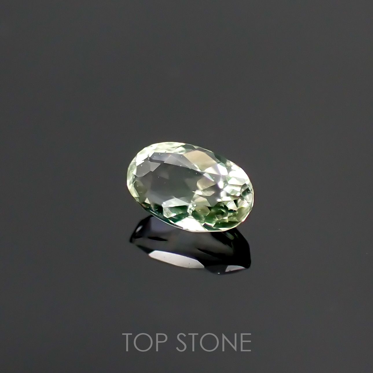 ハイアライトオパール(宝石名オパール) メキシコ産 0.124ct ソ付(彩珠)[210611150]4.1×2.5mm前後
