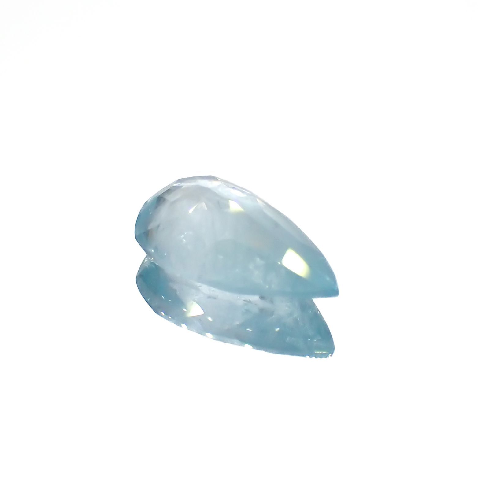 ユークレース(宝石名ブルー・ユークレース)コロンビア産 1.740ct ソ付(彩珠)[221018853]11.2x6.7mm前後