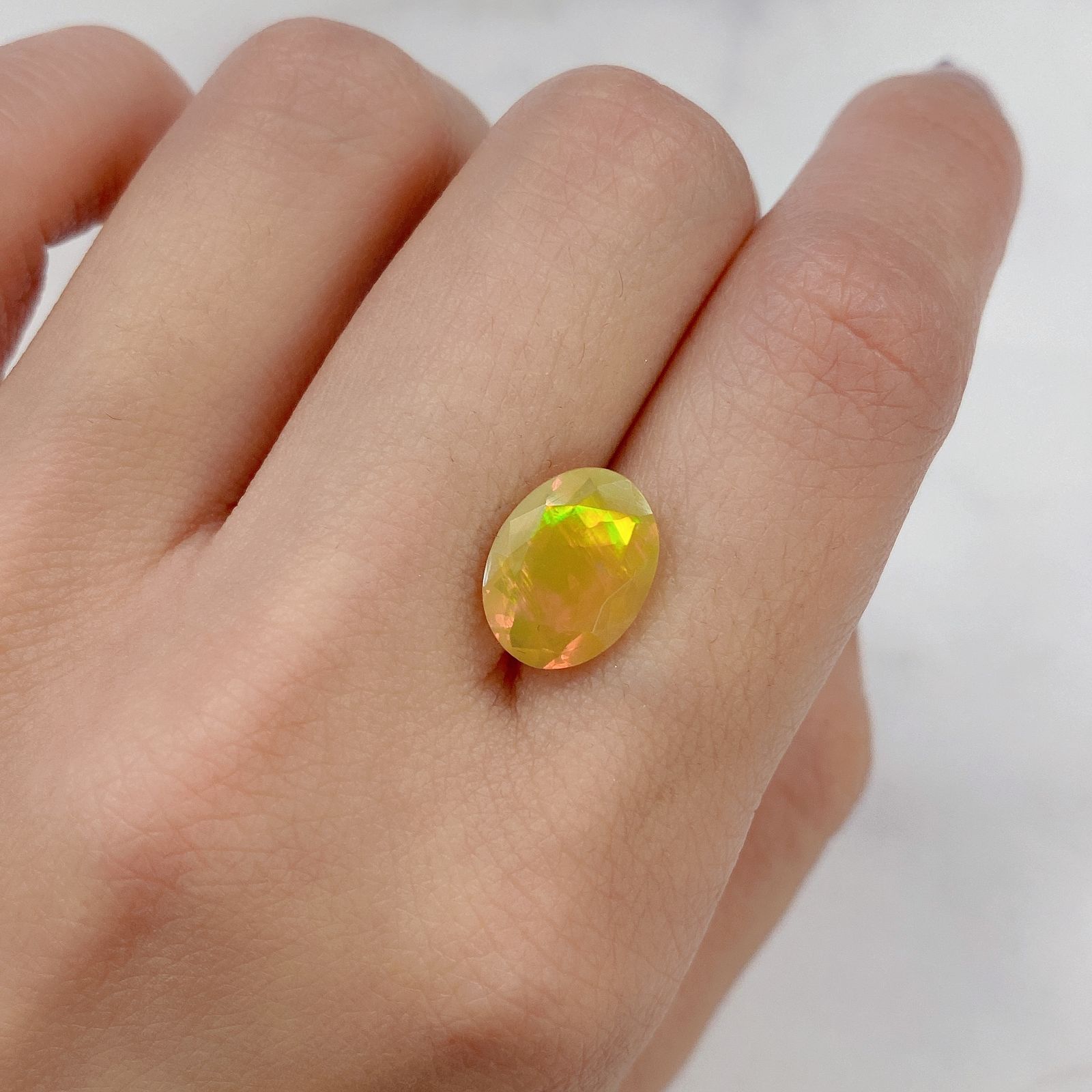 エチオピアオパール(宝石名オパール)エチオピア産 2.26ct 識別済
