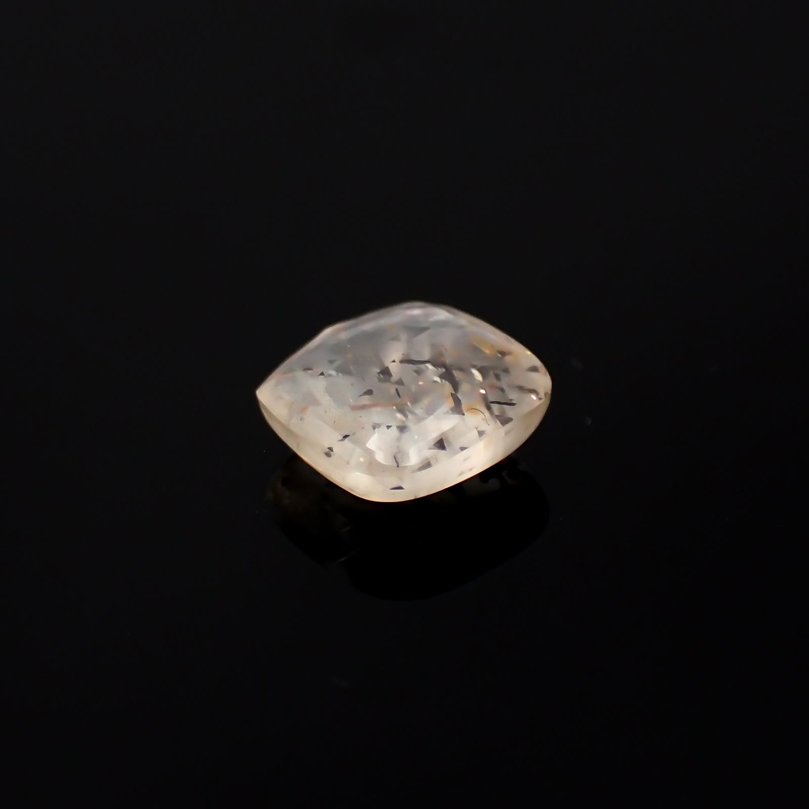 レインボーラティスサンストーン オーストラリア産 1.26ct[230722902]7.1x7mm前後