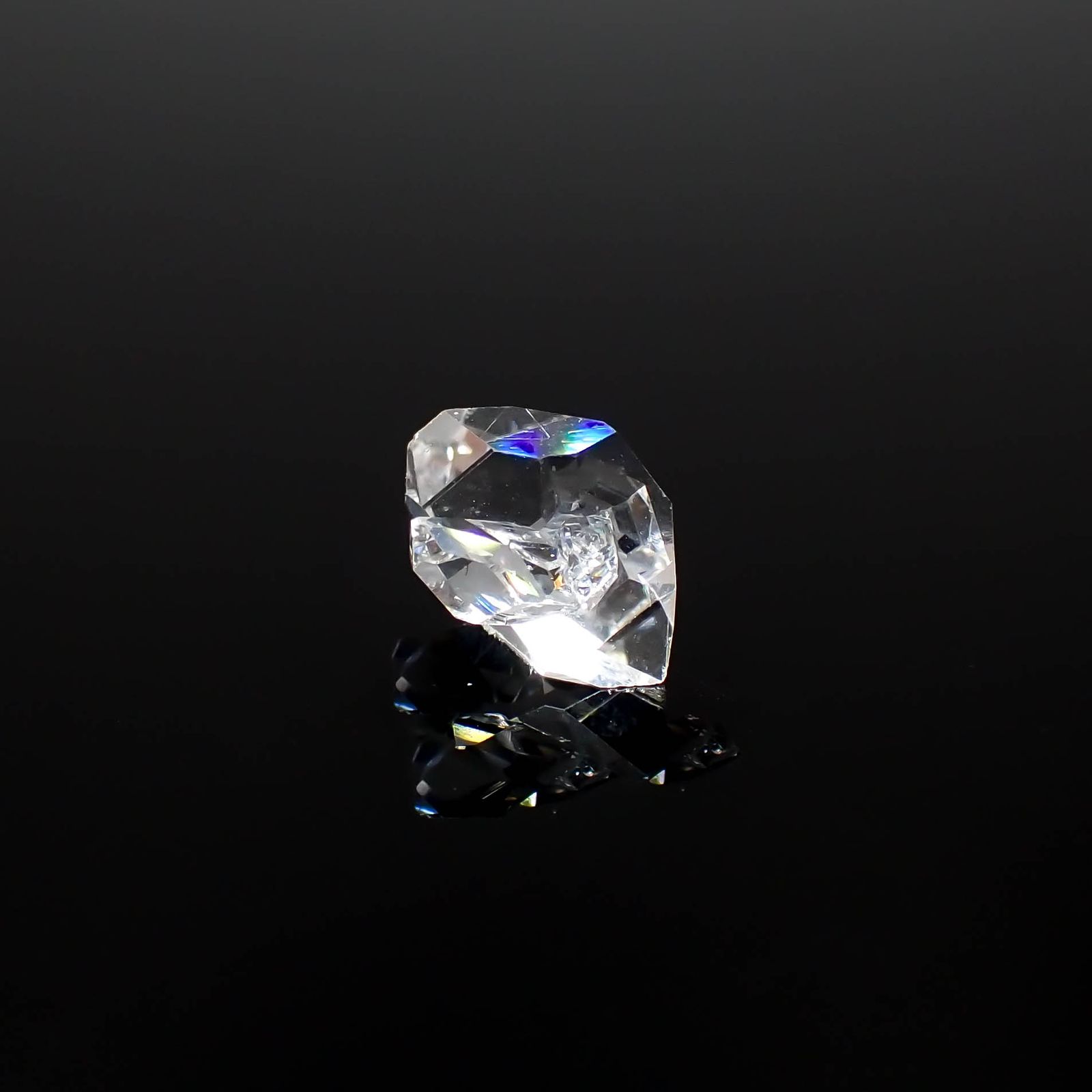 ハーキマーダイヤモンド 原石 アメリカ・ニューヨーク州産 2.91ct[231224857]11.2x8.2mm前後