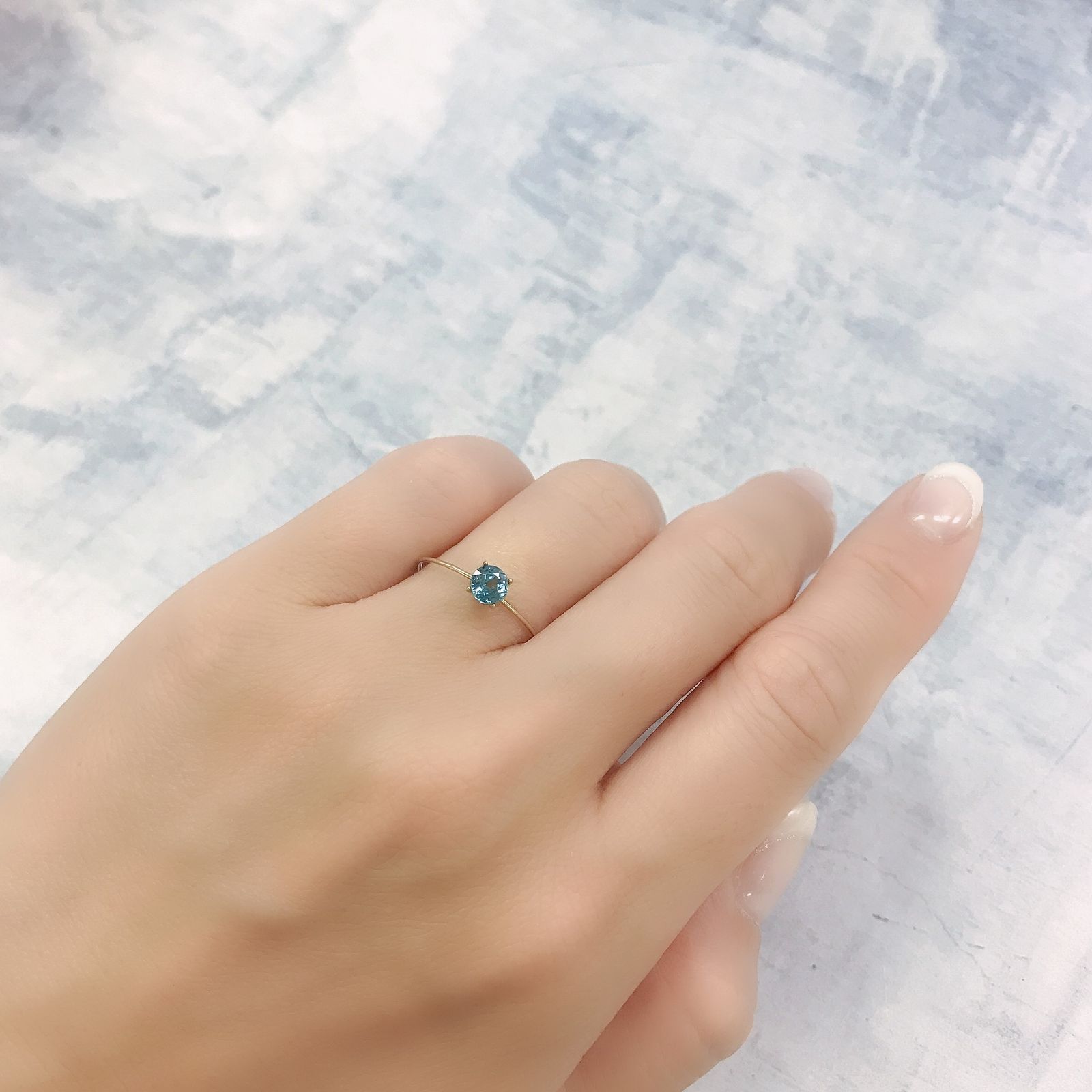ブルージルコン(宝石名ブルー・ジルコン)カンボジア産 0.62ct 識別済[250716831]4.5x4.5mm前後