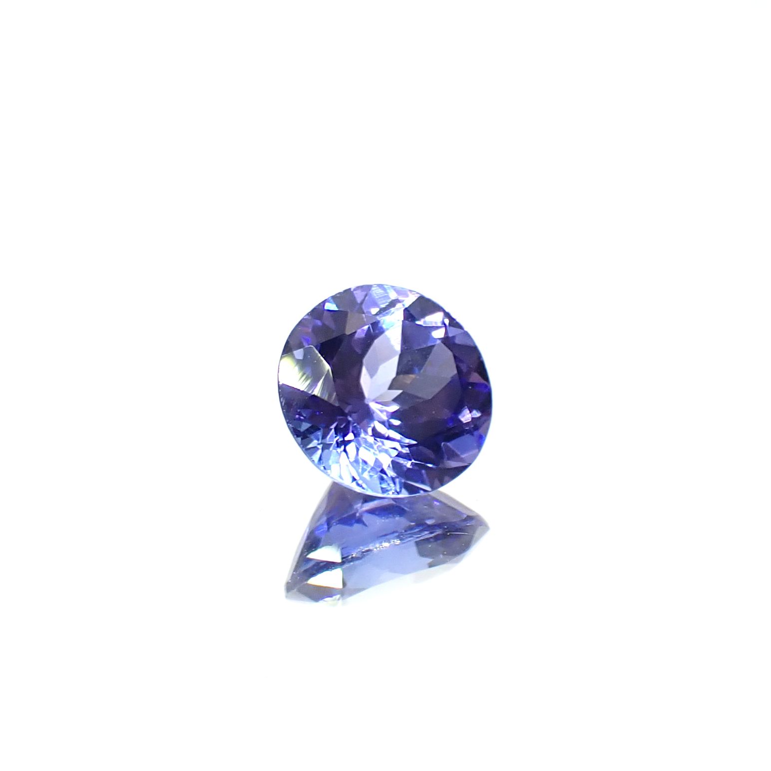 タンザナイト(宝石名タンザナイト)タンザニア産 識別済 1.36ct / 7x7mm前後 [251031241]