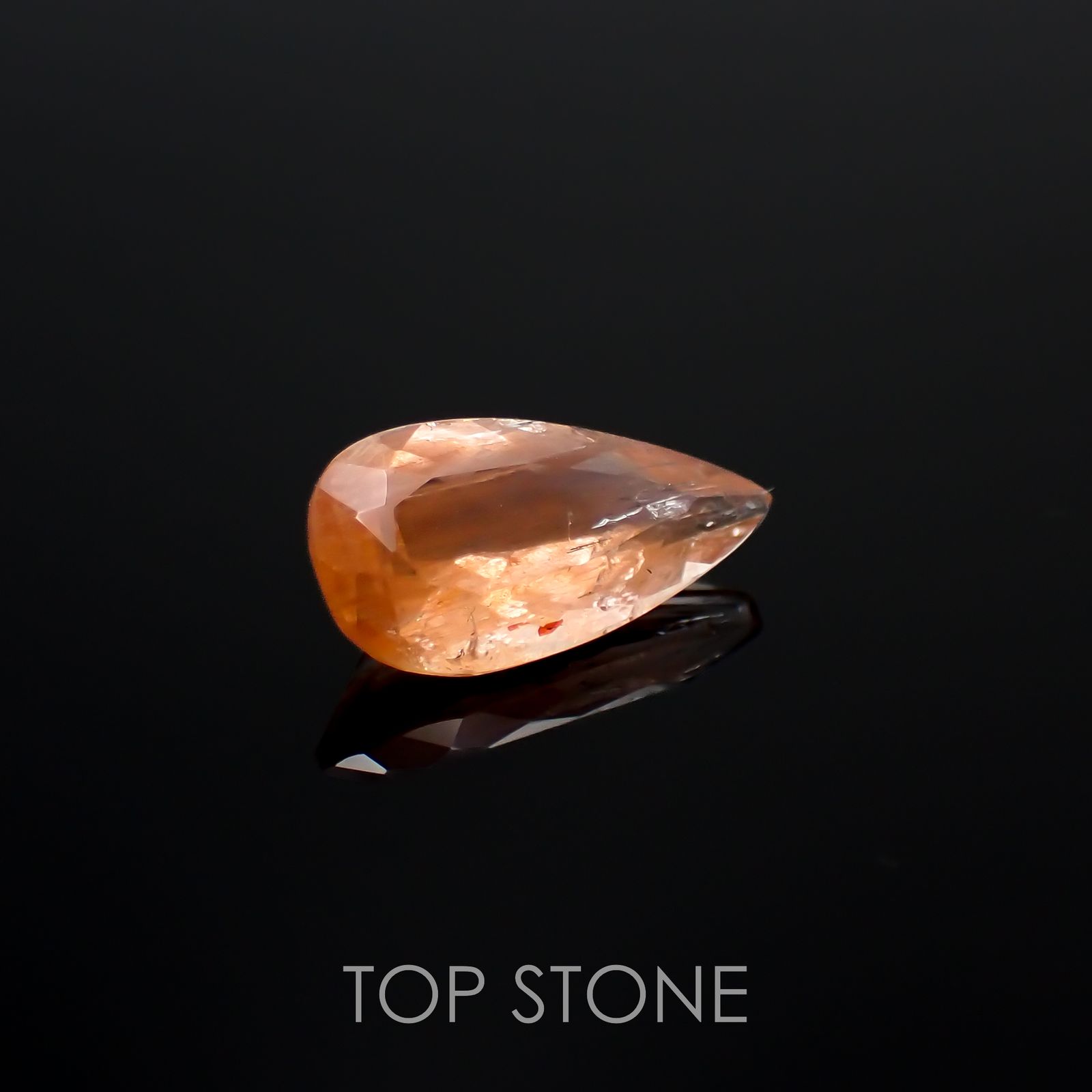 サンストーンスキャポライト(宝石名シーン・スキャポライト)タンザニア産 2.13ct 識別済[221219273]13.2x7mm前後