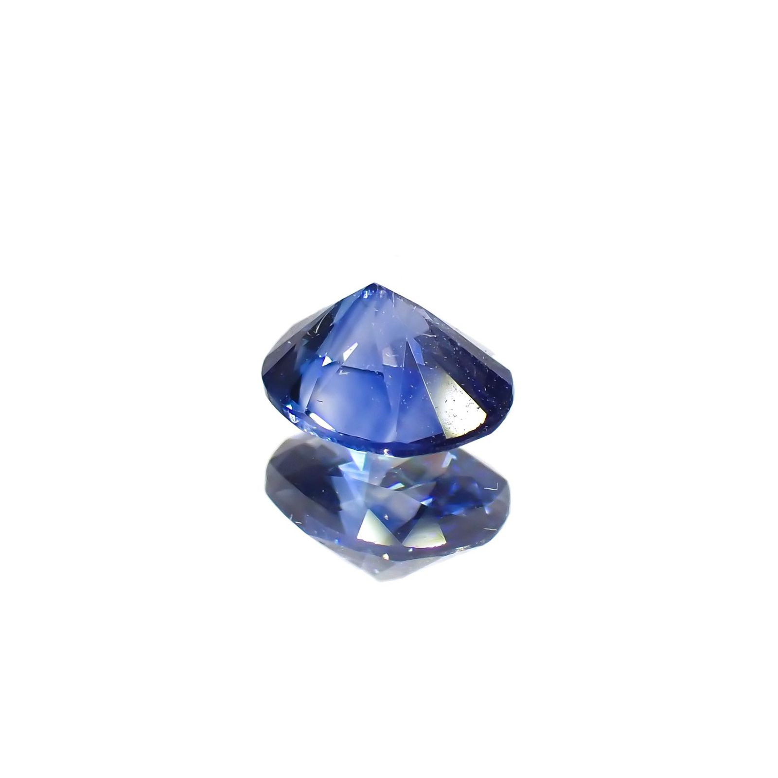 バイカラーサファイア(宝石名サファイア)スリランカ/マダガスカル産 識別済 0.61ct / 5.6x4.5mm前後 [220817434]