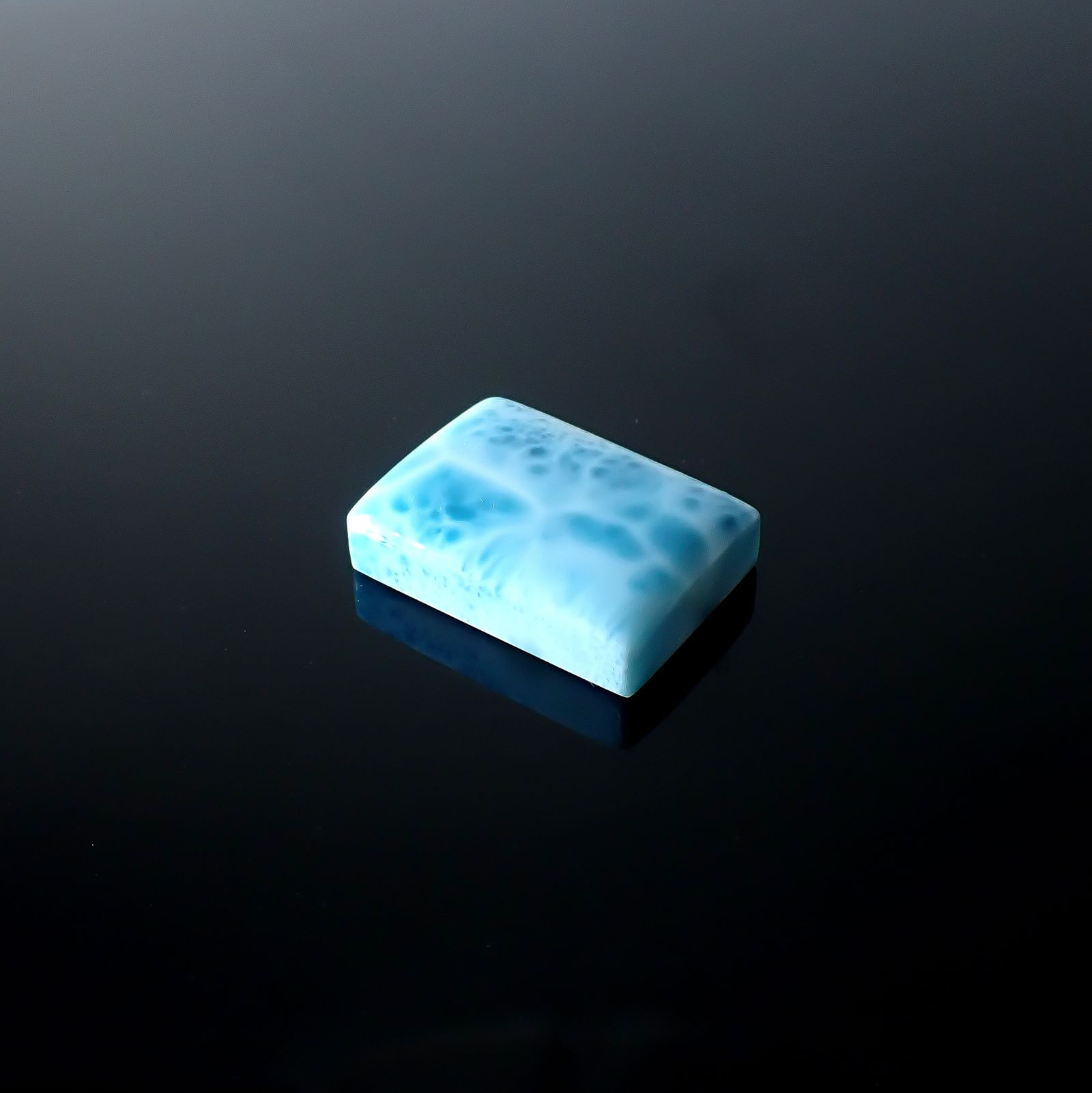 ラリマー ドミニカ共和国産 44.24ct / 25.4x18.5mm前後 [250630547]