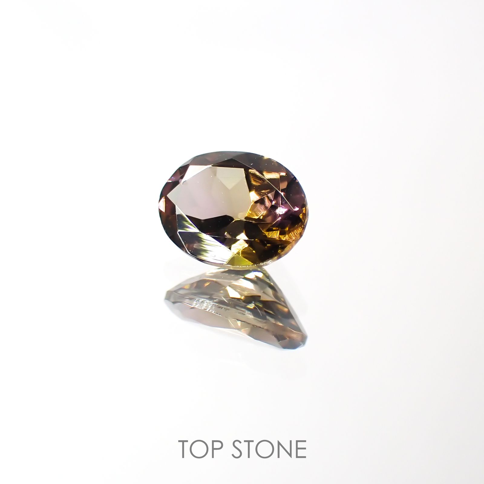 パーティカラートルマリン(宝石名パーティカラード・トルマリン) ブラジル/アフリカ産 0.72ct 識別済[211013572]6.8×5.1mm前後