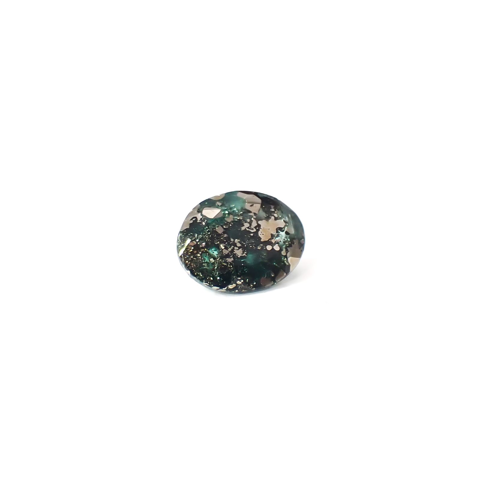 パイライトインエメラルド コロンビア産 0.62ct / 6.2x4.7mm前後 [260532123]