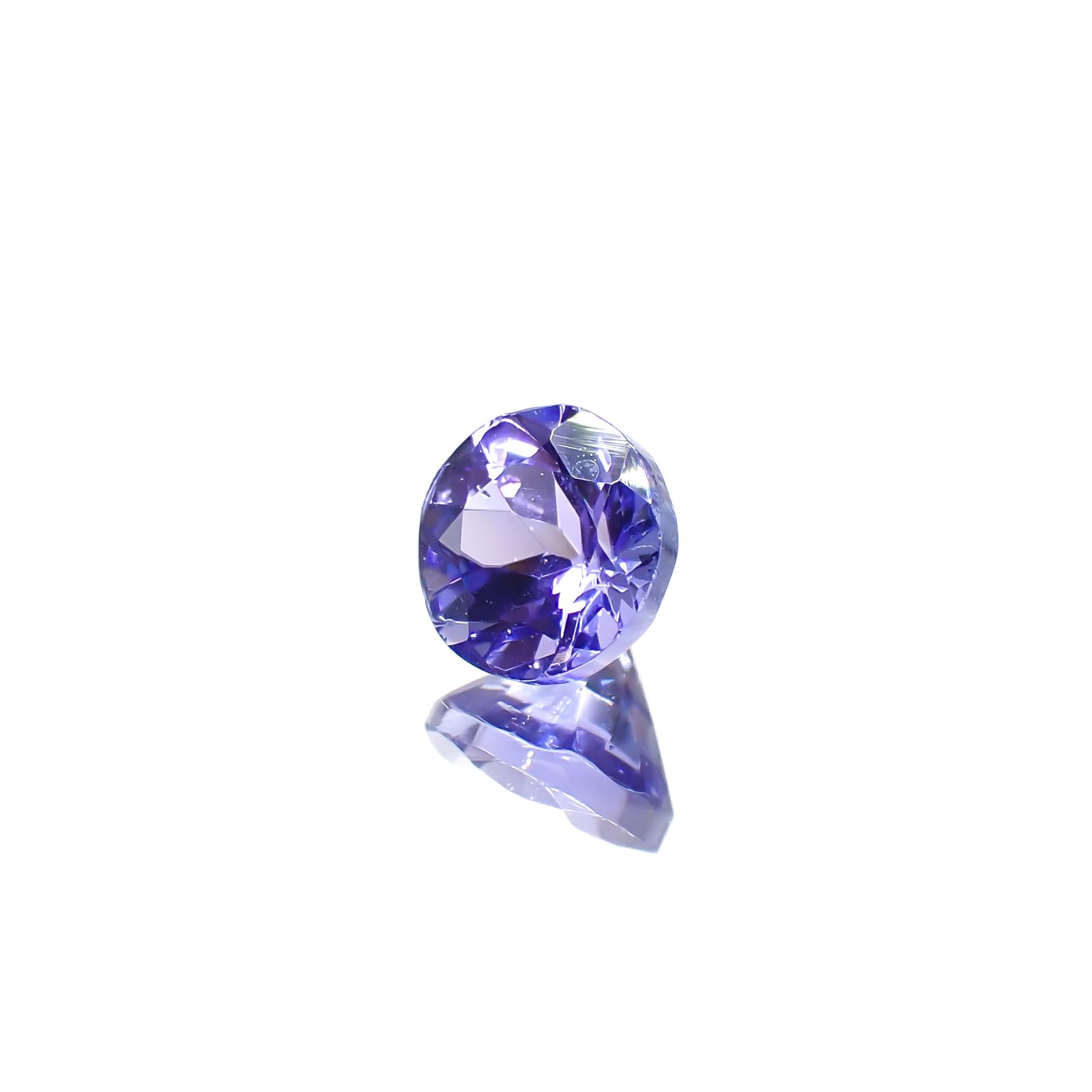 タンザナイト(宝石名タンザナイト)タンザニア産 0.69ct 識別済[240628329]5.2x5.2mm前後