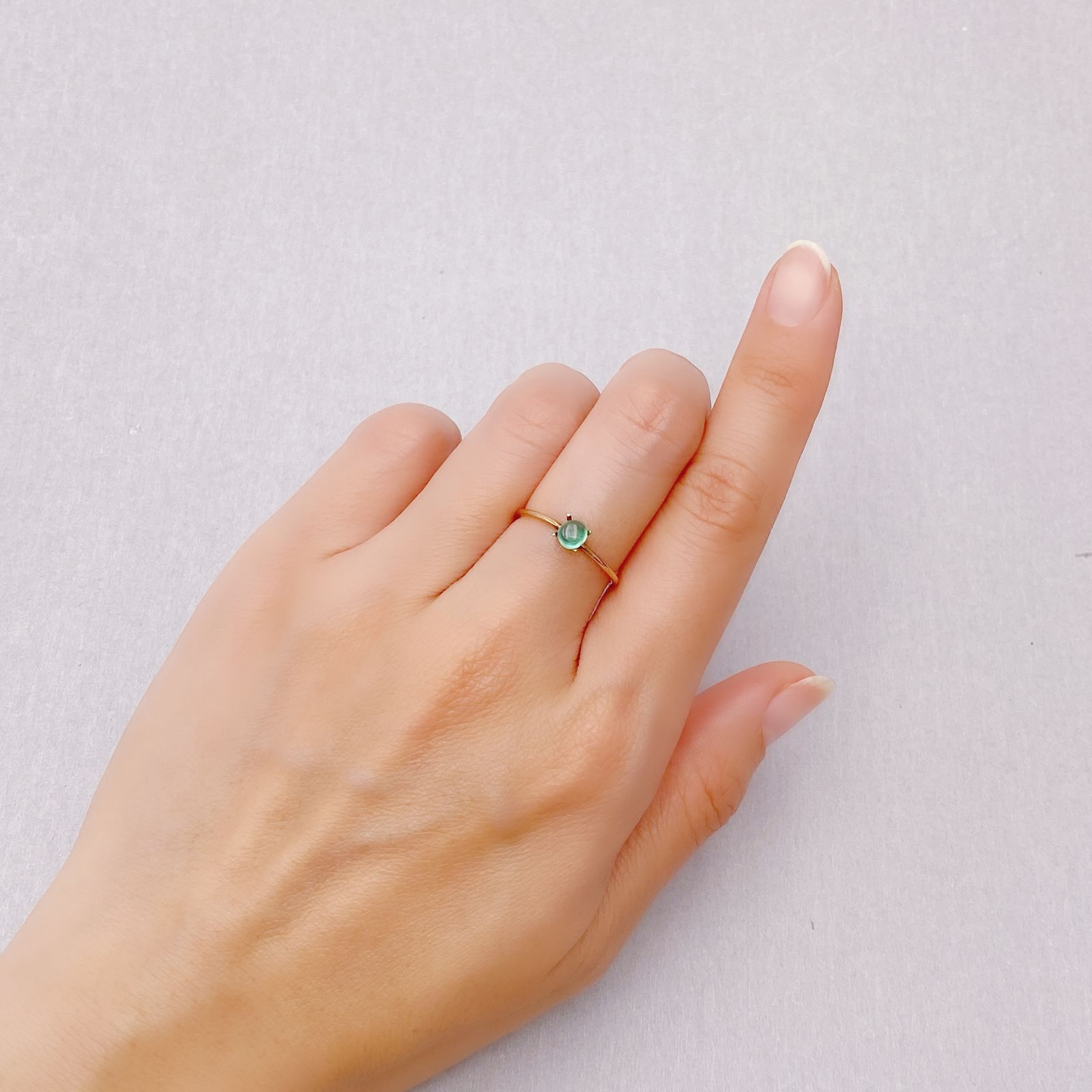 エメラルドキャッツアイ コロンビア産 0.33ct [241229553]4.3x4mm前後