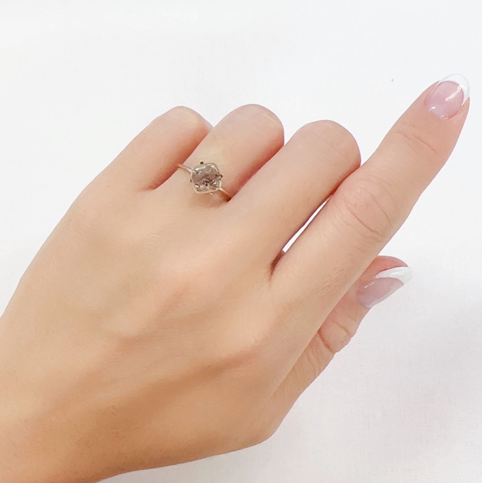 レインボーラティスサンストーン オーストラリア産 1.26ct[230722902]7.1x7mm前後