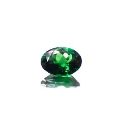 ツァボライト(宝石名グリーン グロッシュラー・ガーネット)タンザニア産 0.799ct ソ付(彩珠)[231224570]6.7x4.8mm前後